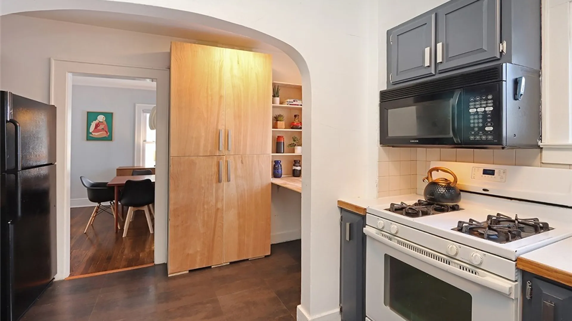 Property at 300 Cornwall Drive, DeWitt, NY 13214 17