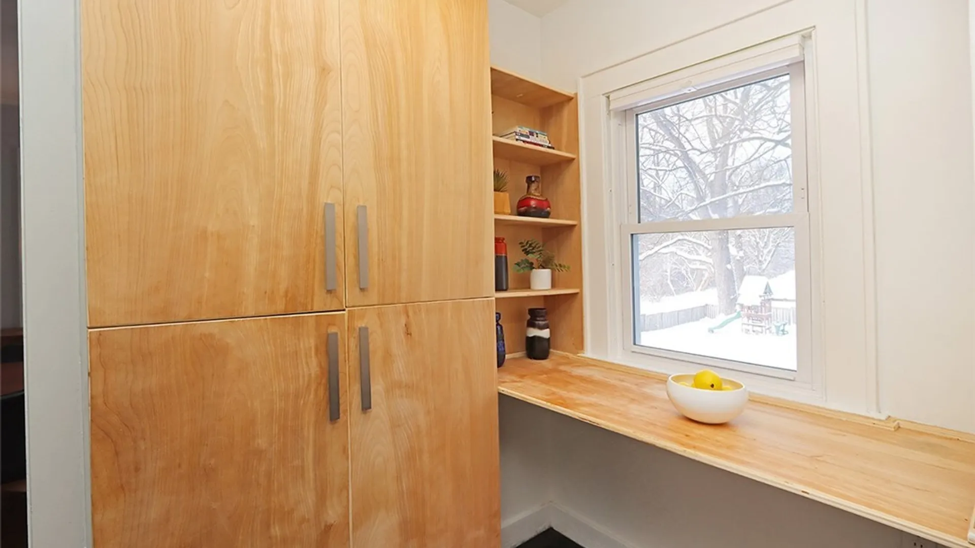 Property at 300 Cornwall Drive, DeWitt, NY 13214 18