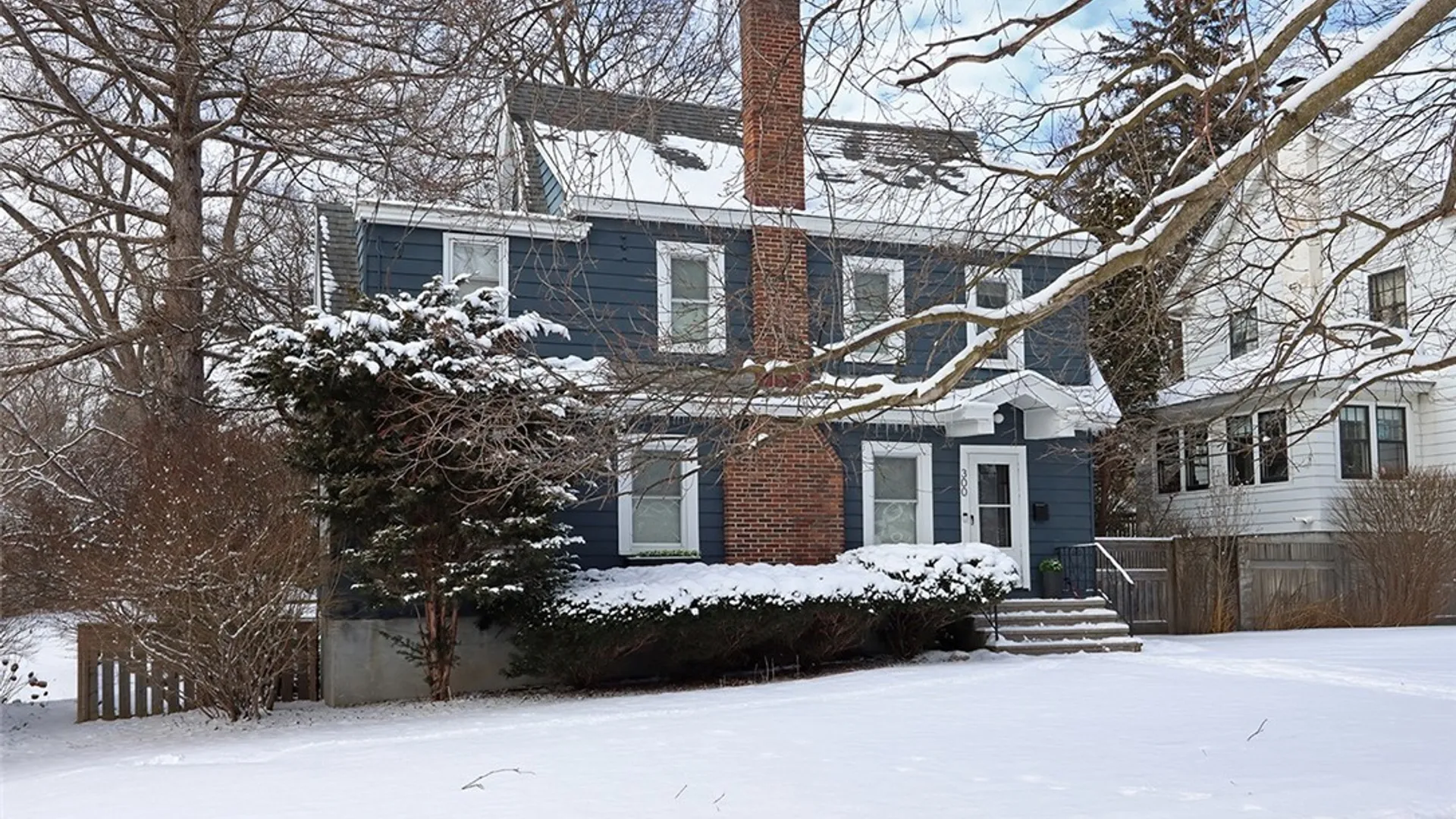 Property at 300 Cornwall Drive, DeWitt, NY 13214 44