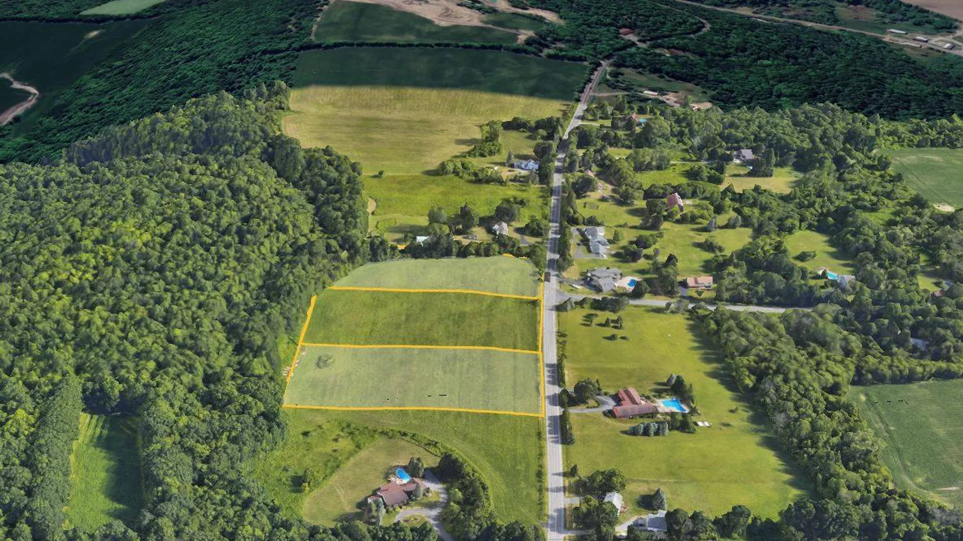 Property at 3600 Griffin Rd, Syracuse, NY 13215 7
