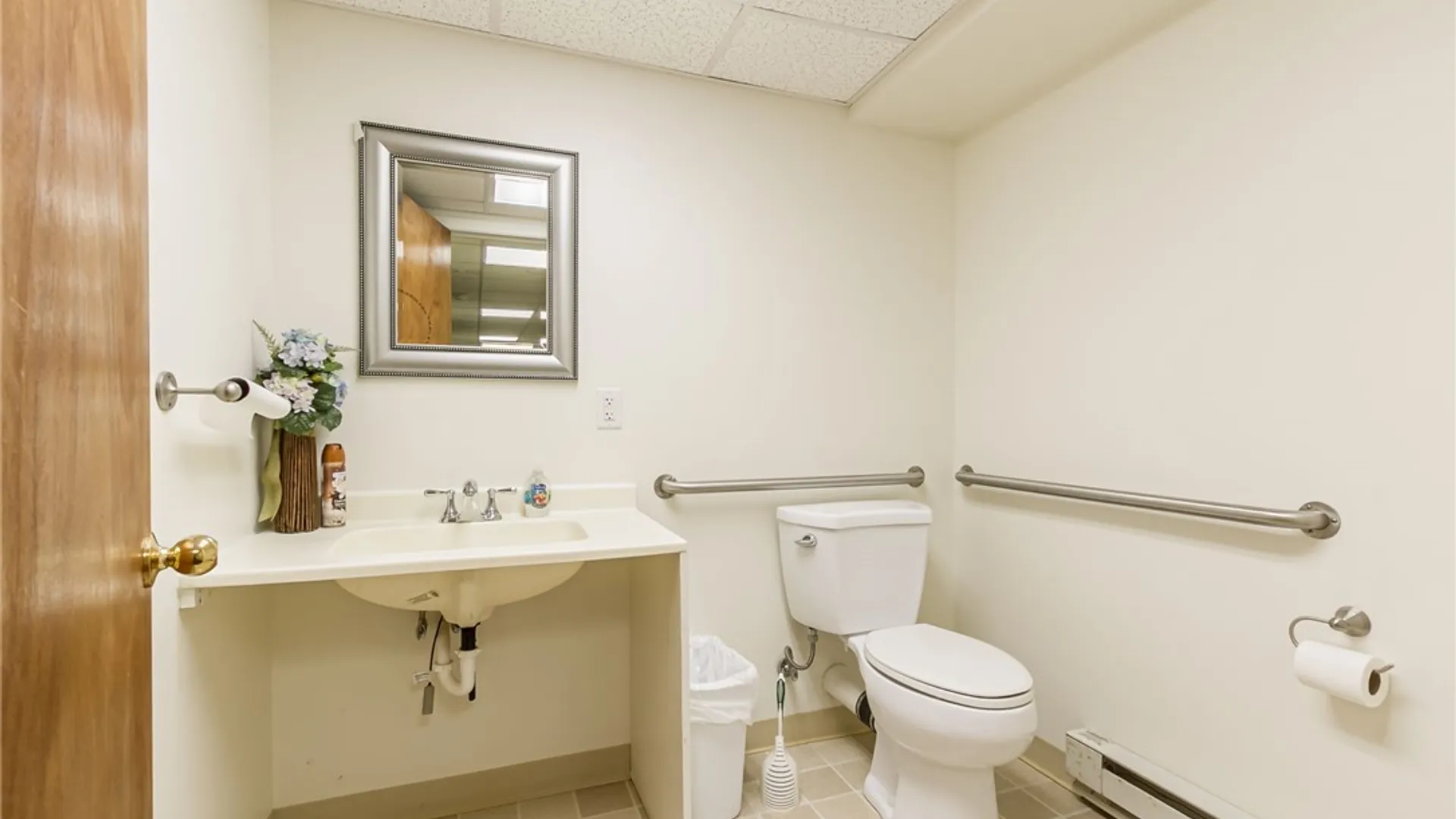 Property at 199 Parrish Street, Canandaigua City, NY 14424 40