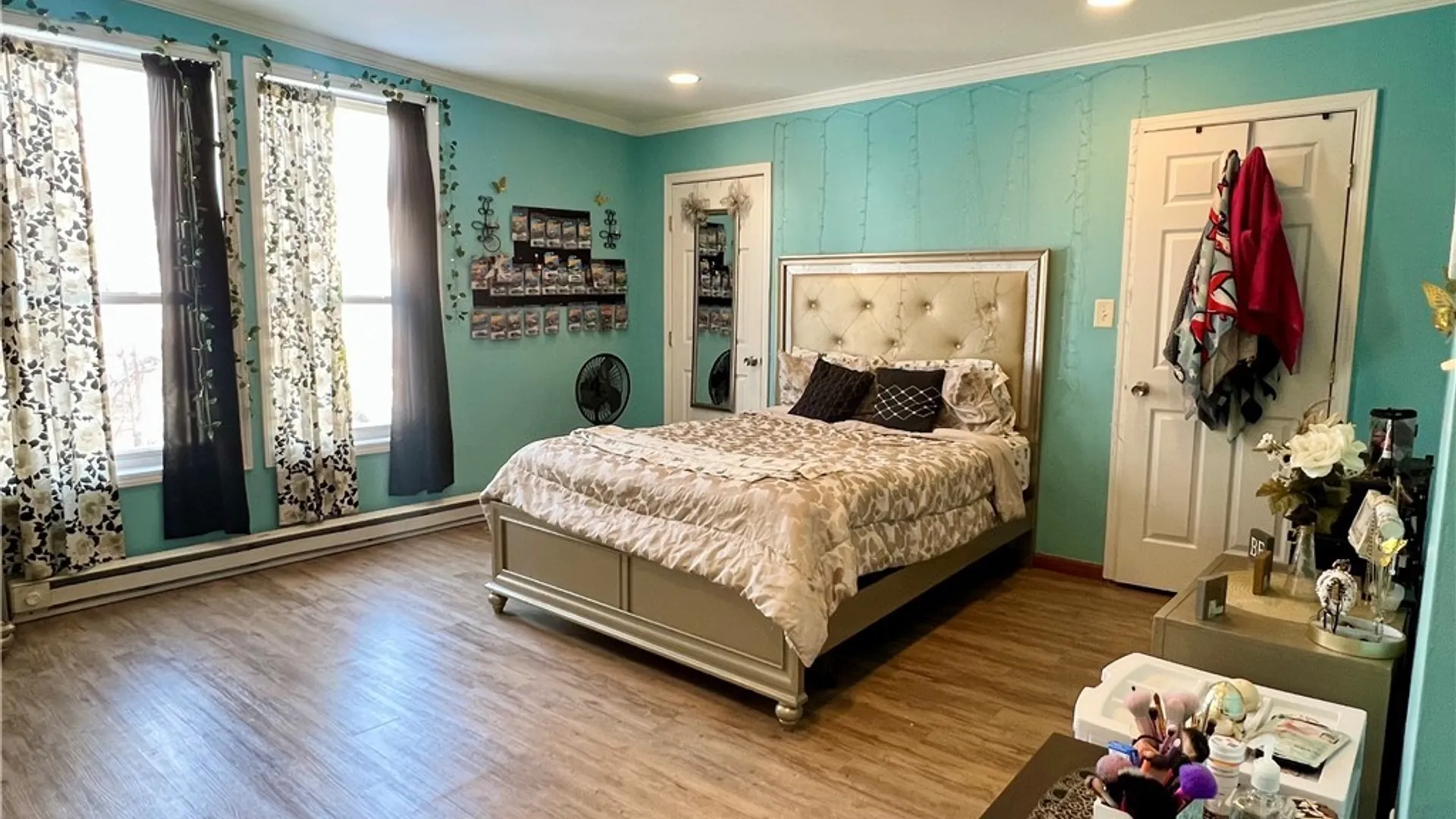 Property at 8 1/2 Noyes Street, Utica, NY 13502 10