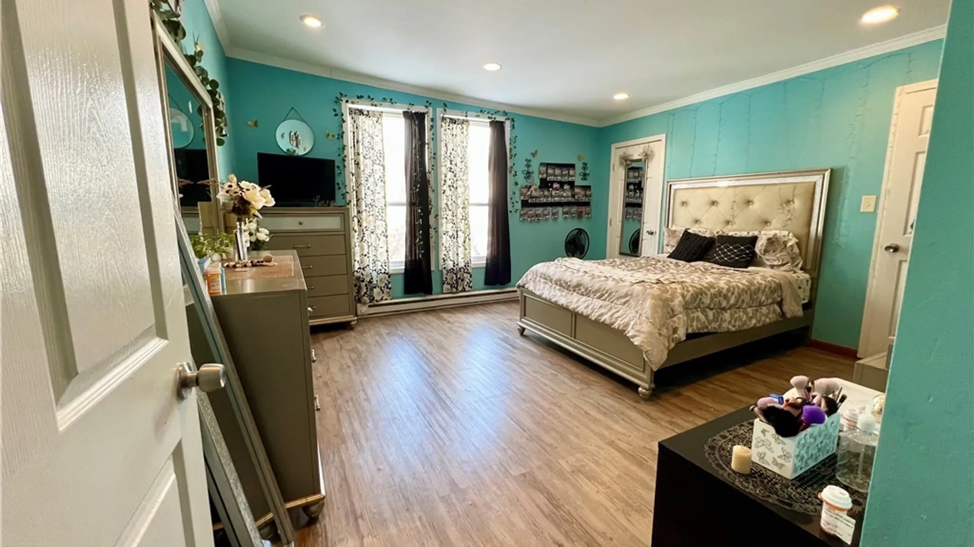 Property at 8 1/2 Noyes Street, Utica, NY 13502 12