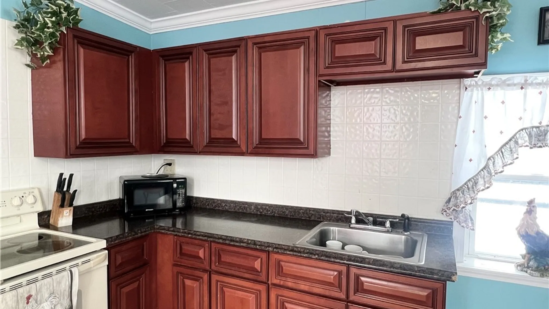 Property at 8 1/2 Noyes Street, Utica, NY 13502 23