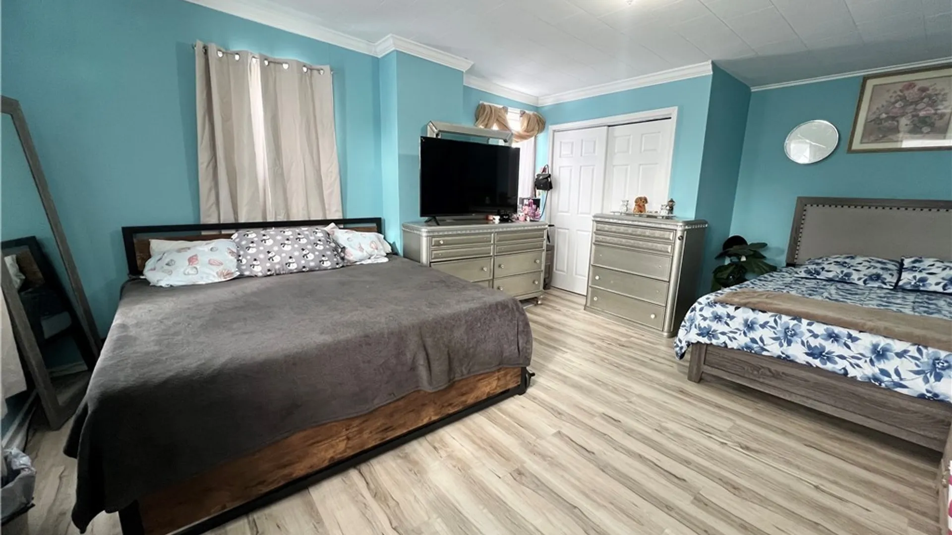 Property at 8 1/2 Noyes Street, Utica, NY 13502 26