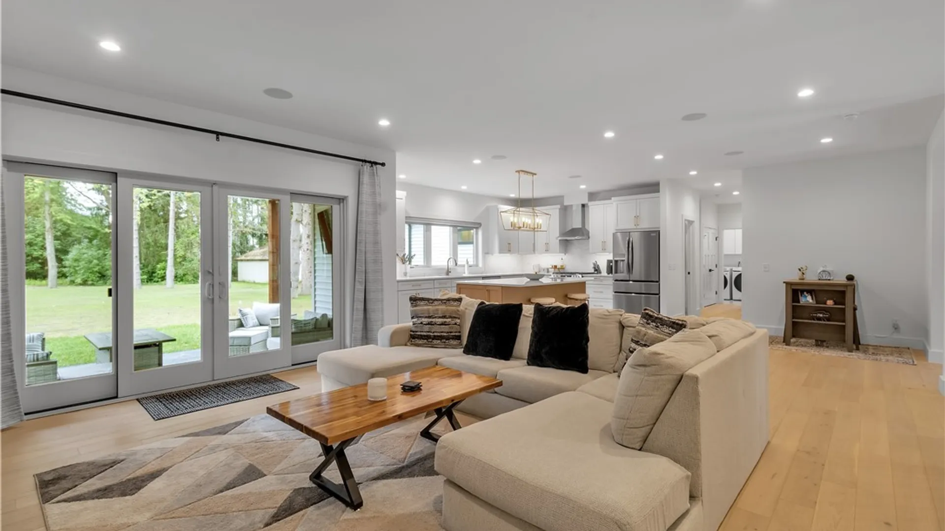 Property at 809 Casey Road, Amherst, NY 14051 14