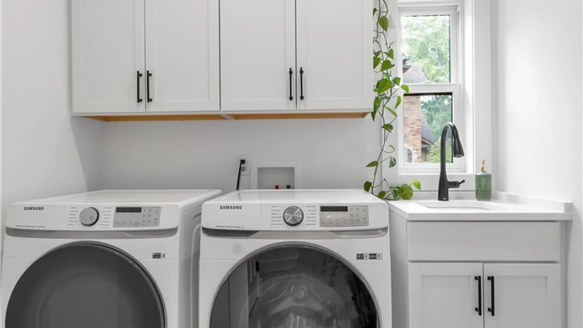 Property at 809 Casey Road, Amherst, NY 14051 26