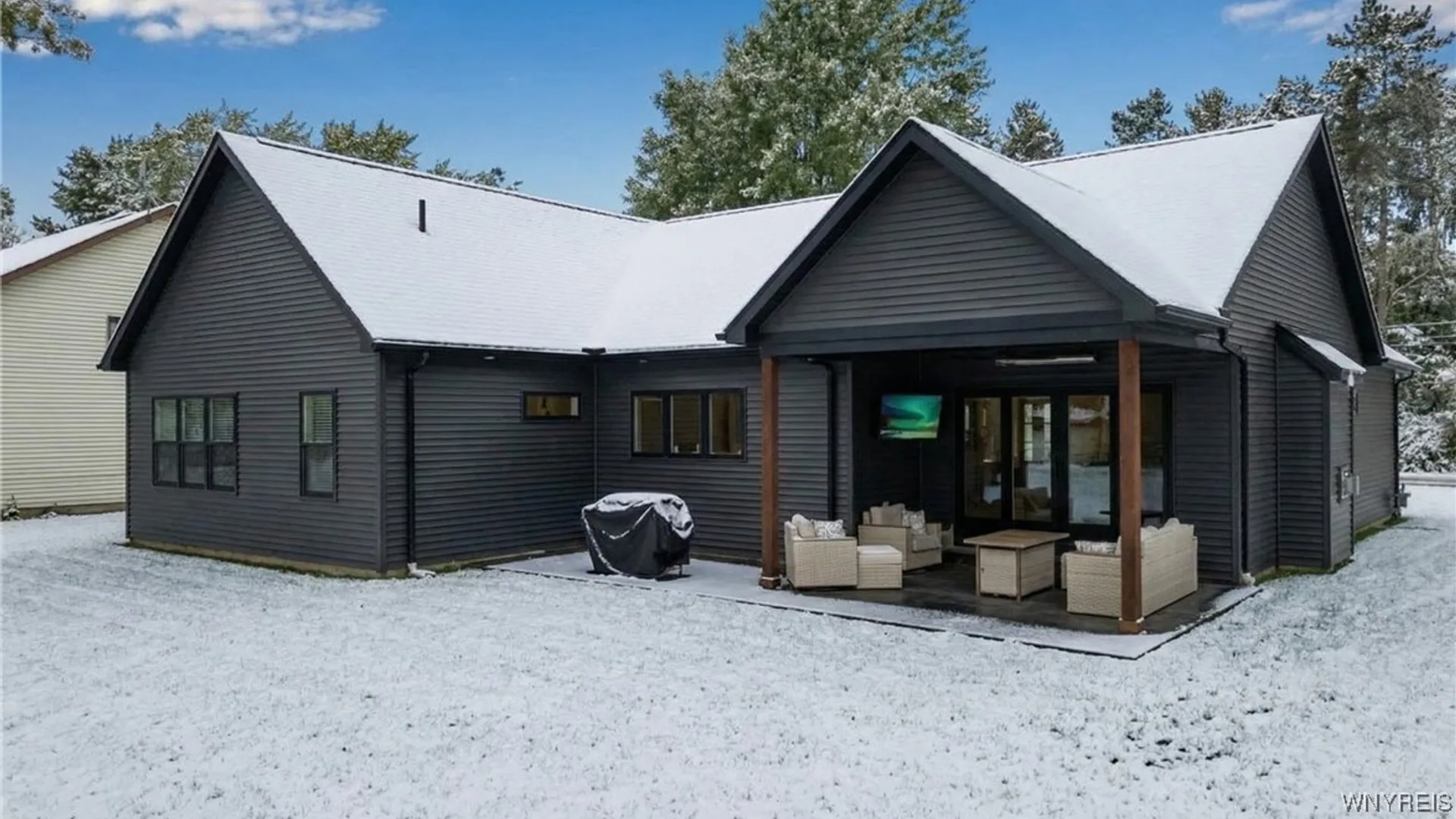 Property at 809 Casey Road, Amherst, NY 14051 3