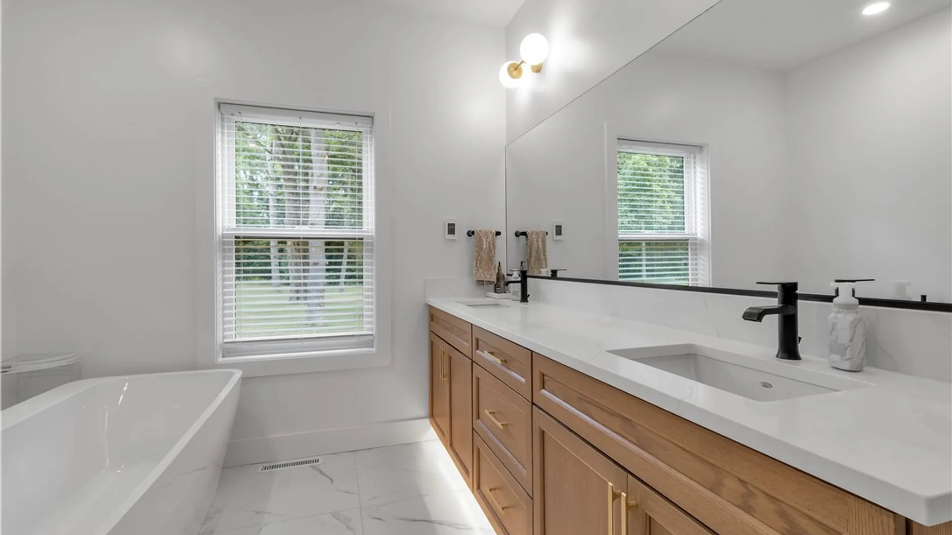 Property at 809 Casey Road, Amherst, NY 14051 31