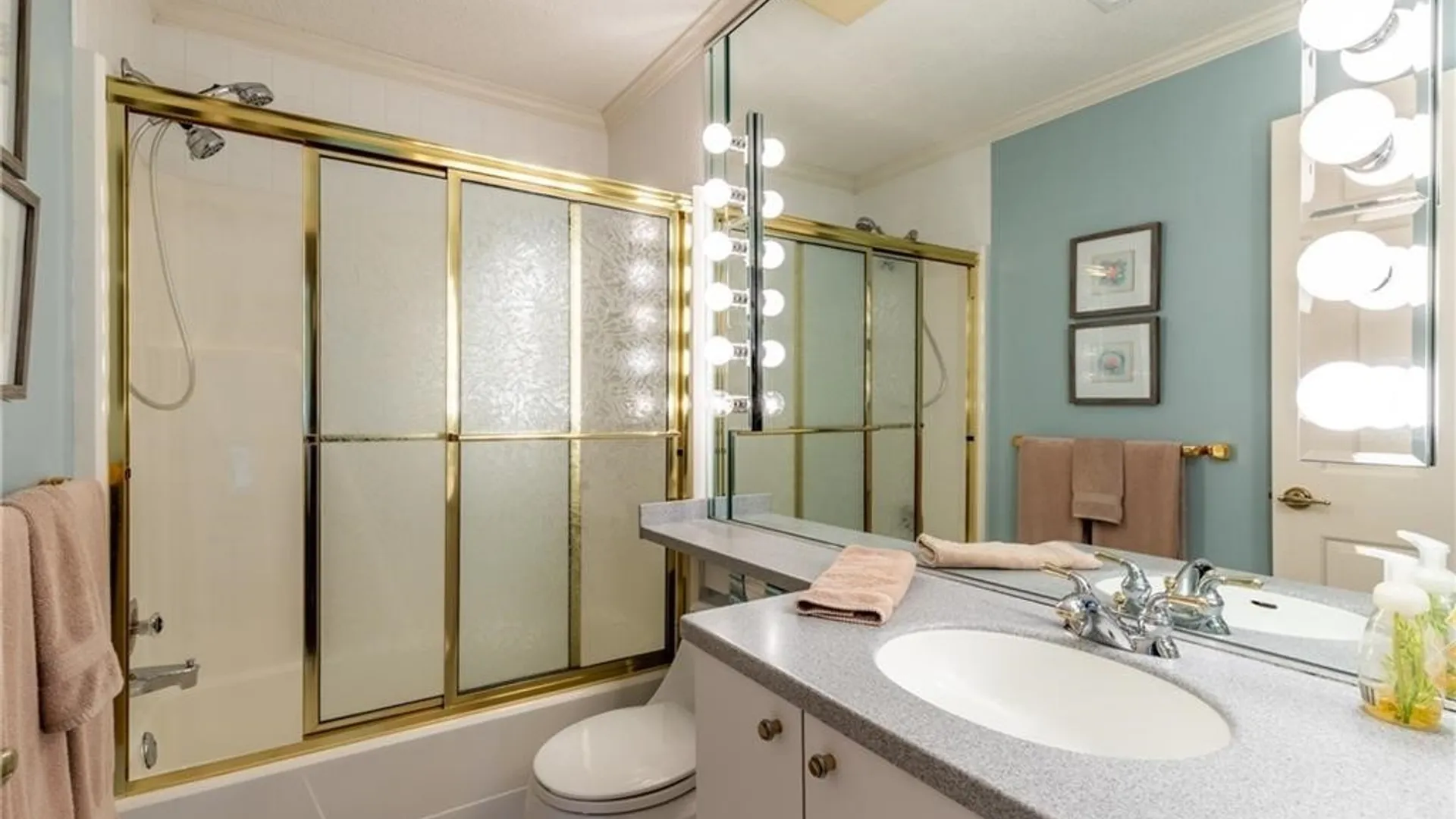 Property at 27 Hickory Hill Rd, Amherst, NY 14221 16