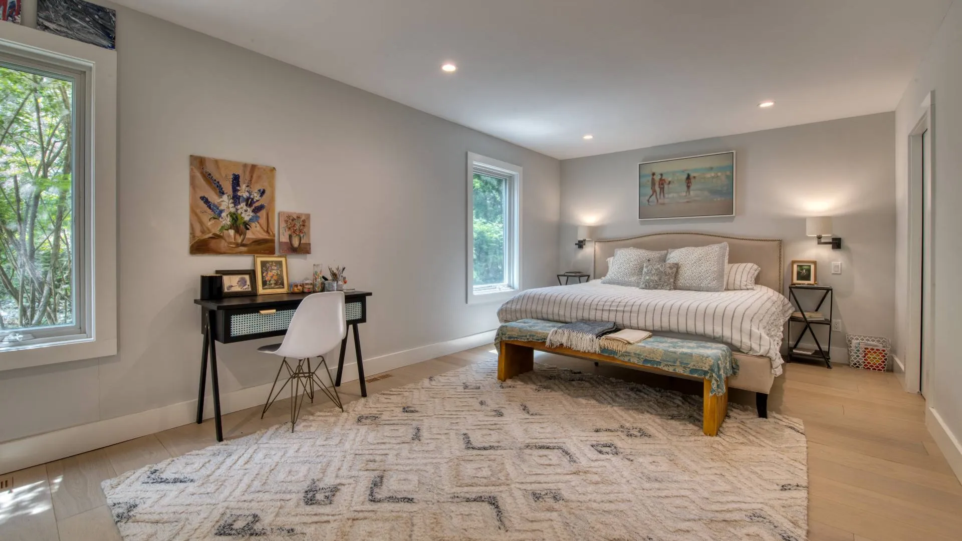 Property at 12 DEEP VIEW CT, East Hampton, NY 11937 11