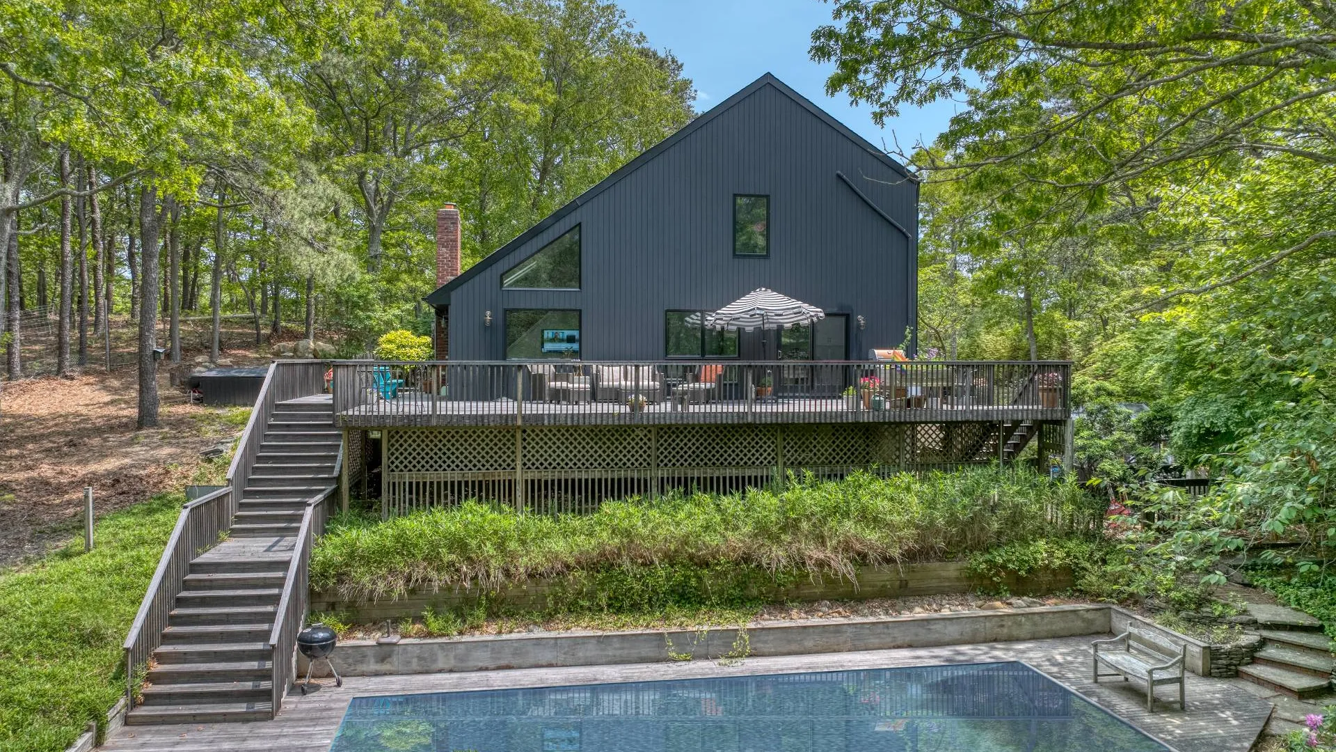 Property at 12 DEEP VIEW CT, East Hampton, NY 11937 2