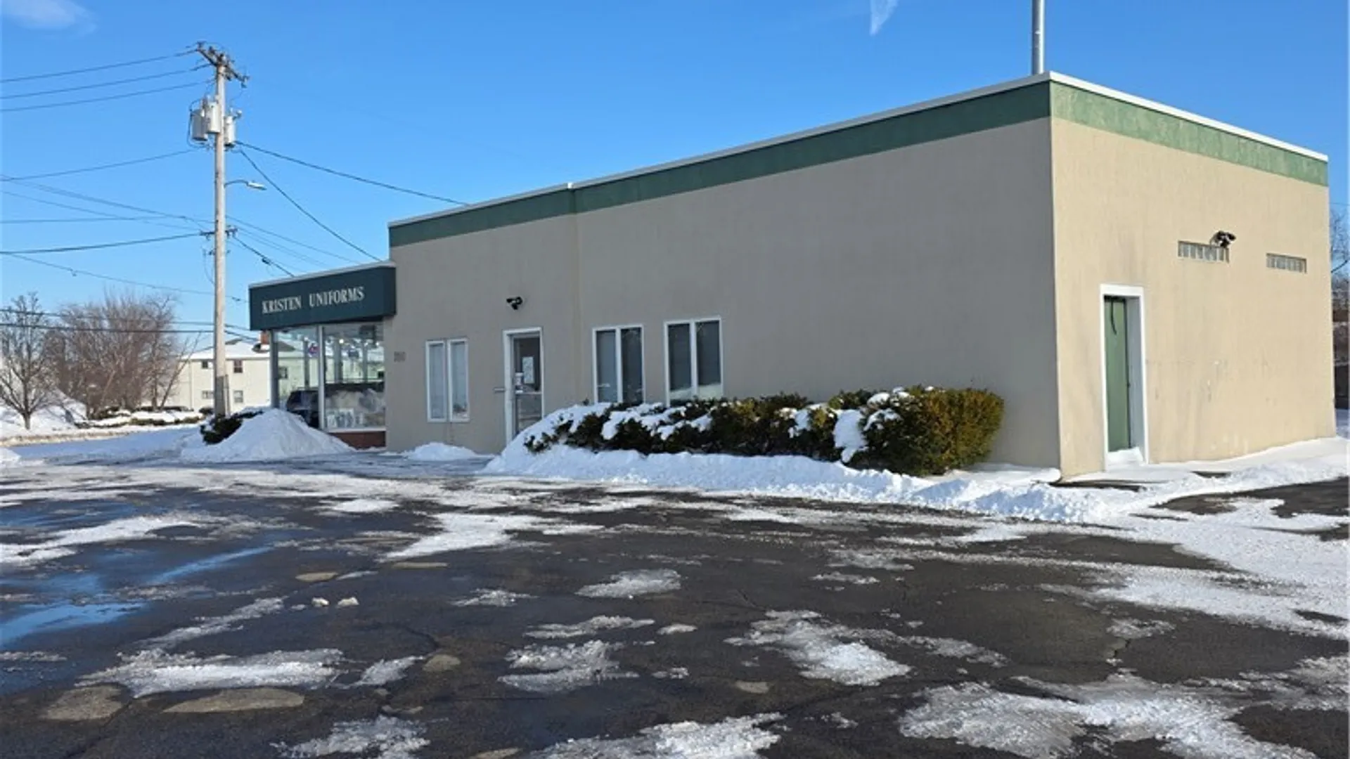 Property at 2010 Eggert Road, Amherst, NY 14226 14