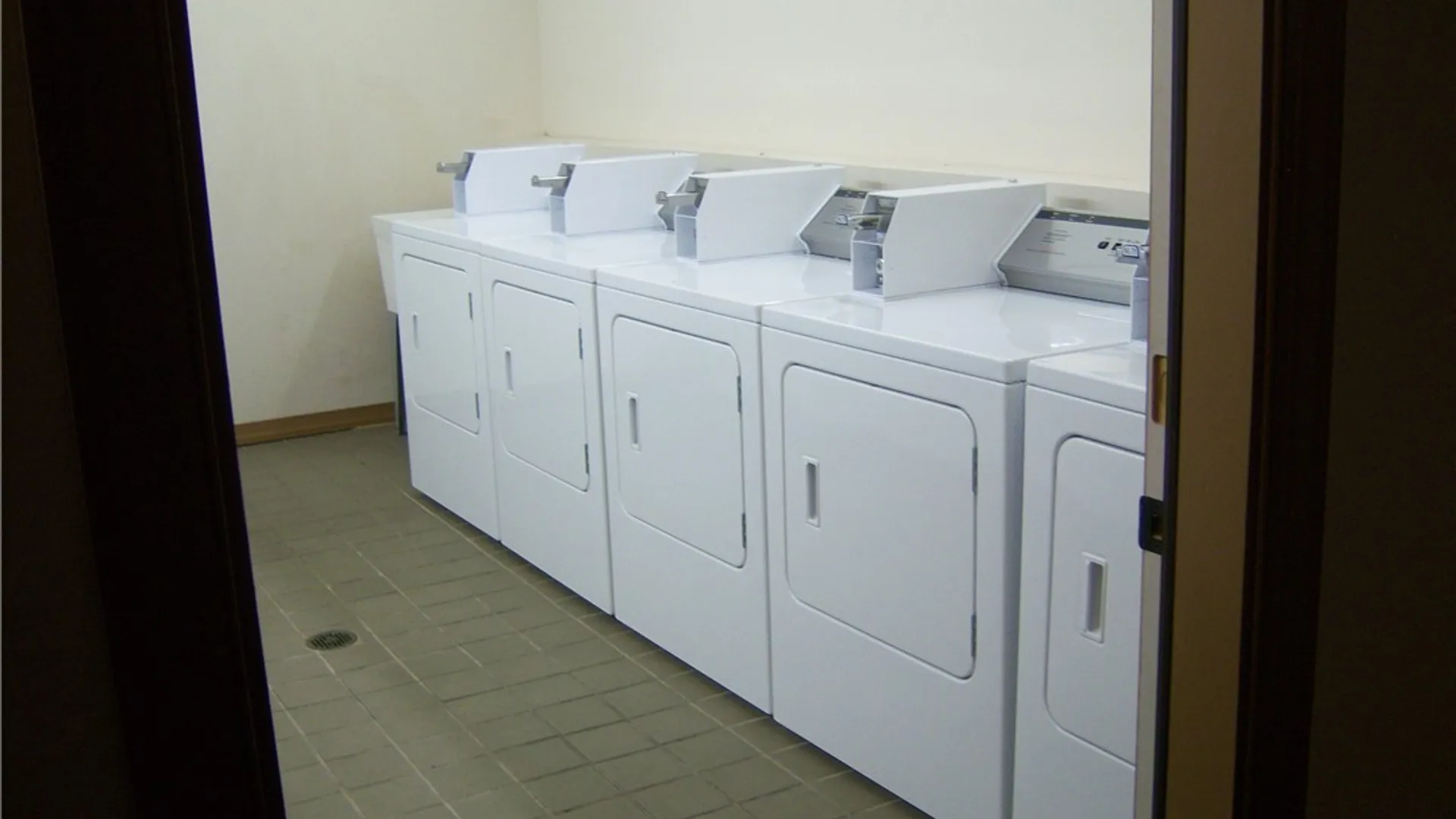 Property at 617 Hiawatha Boulevard, Syracuse, NY 13208 9