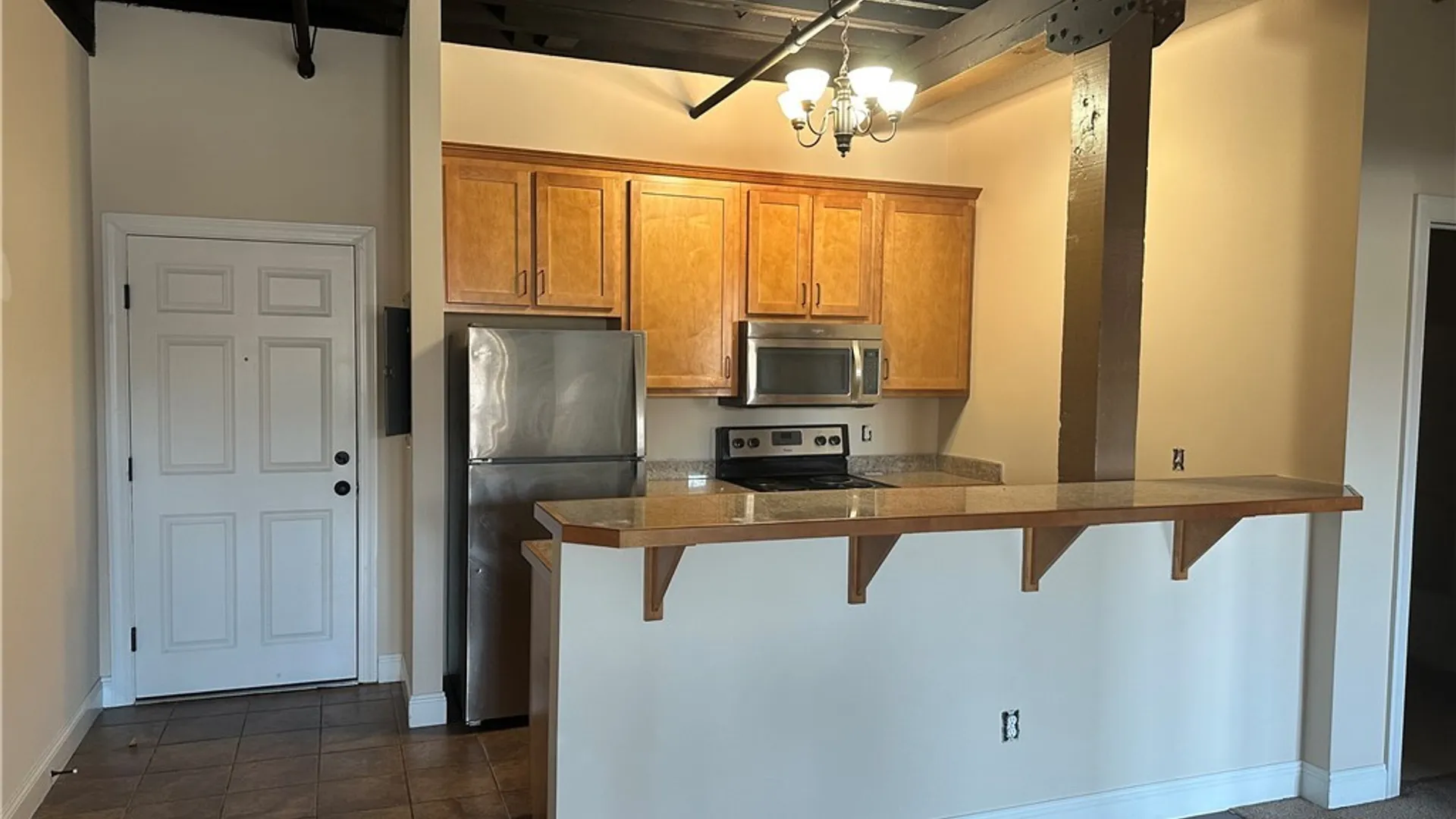 Property at 617 Hiawatha Boulevard, Syracuse, NY 13208 3