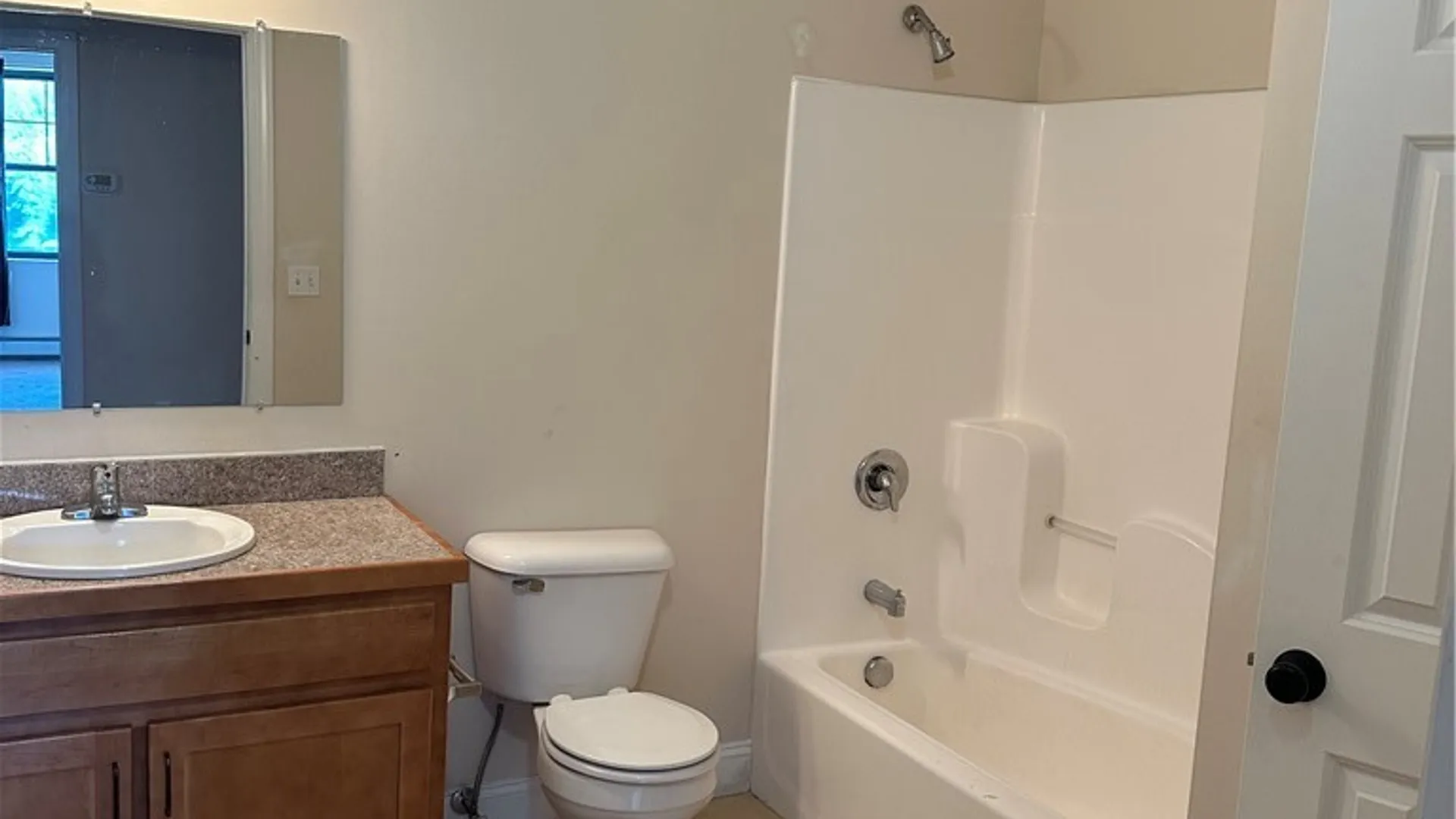 Property at 617 Hiawatha Boulevard, Syracuse, NY 13208 5