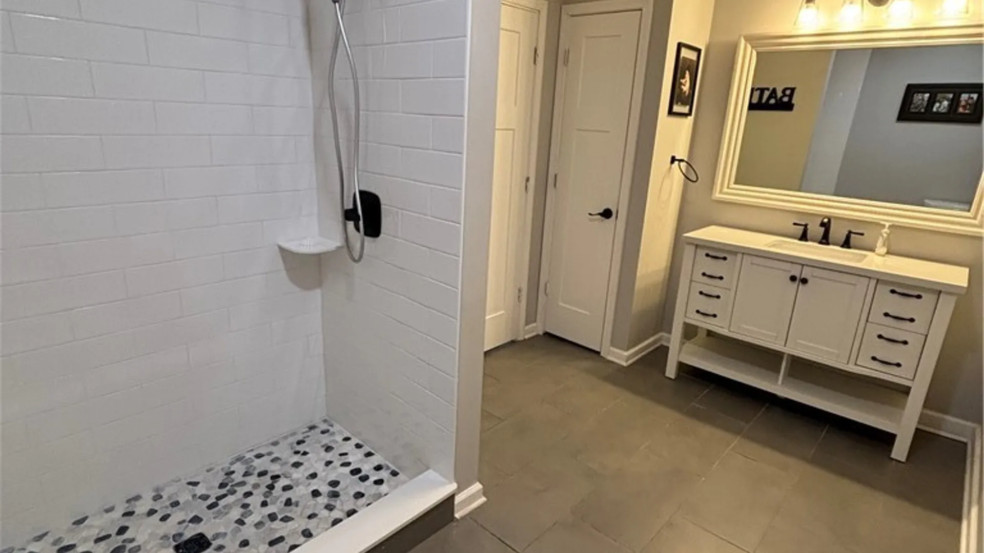 Property at 4485 Apulia Road, DeWitt, NY 13078 6