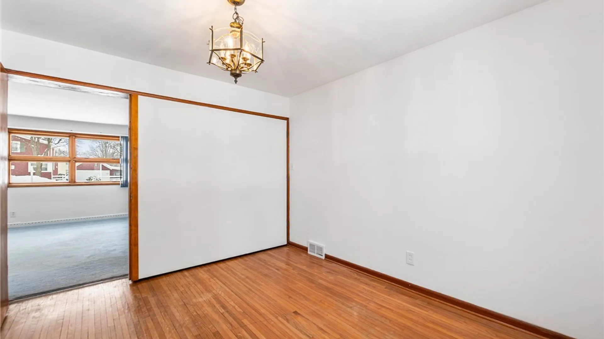 Property at 250 2nd Street, Lewiston, NY 14092 11