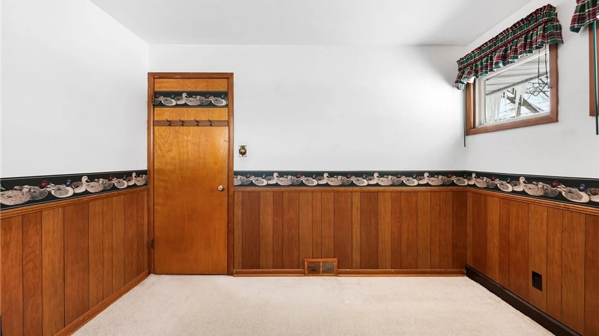 Property at 250 2nd Street, Lewiston, NY 14092 20