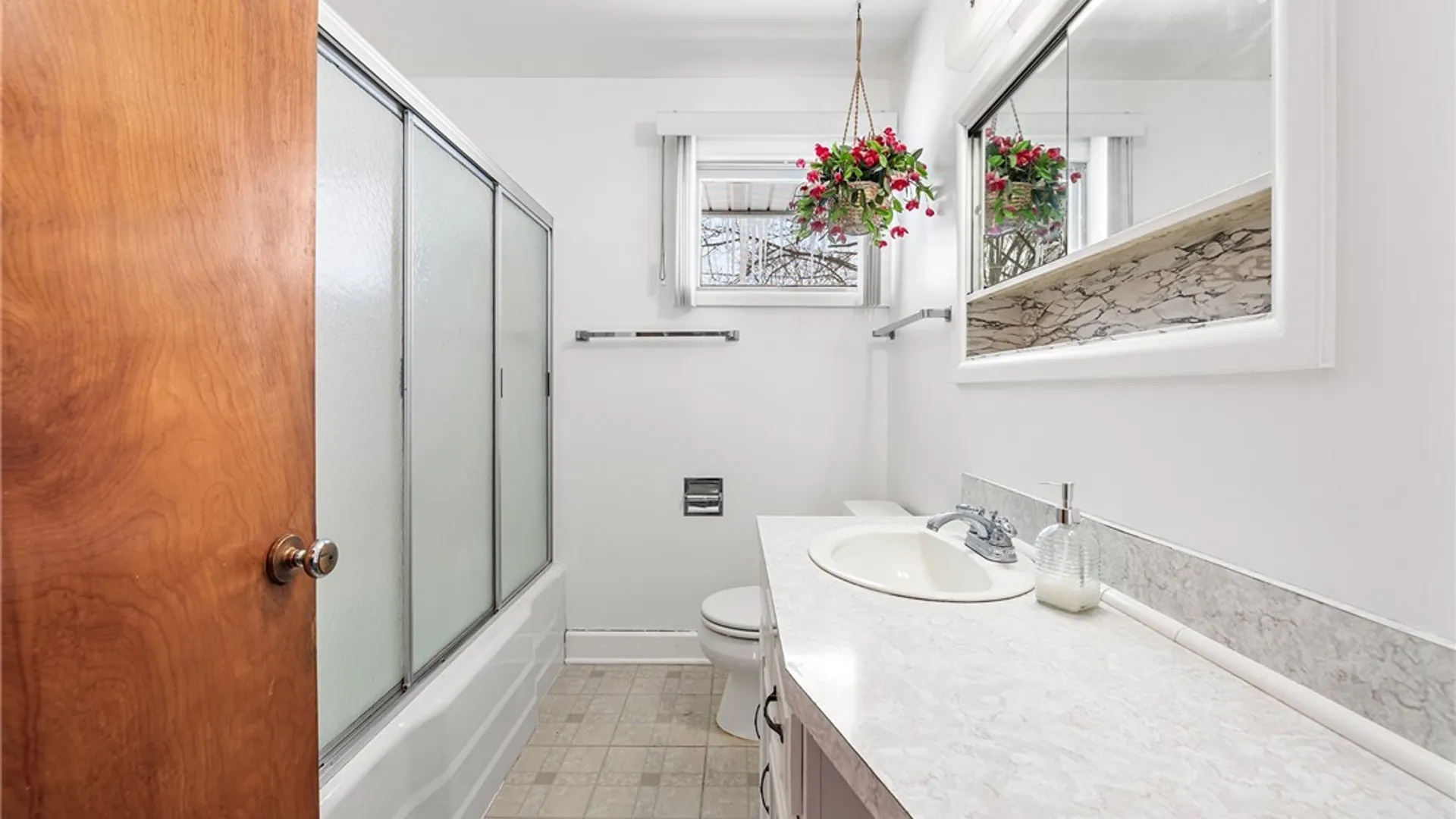 Property at 250 2nd Street, Lewiston, NY 14092 21