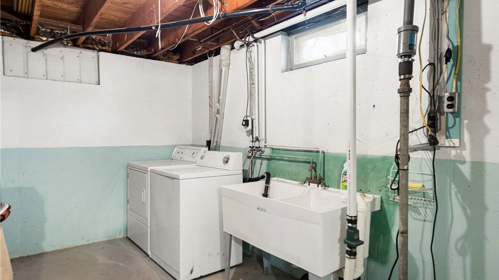 Property at 250 2nd Street, Lewiston, NY 14092 26