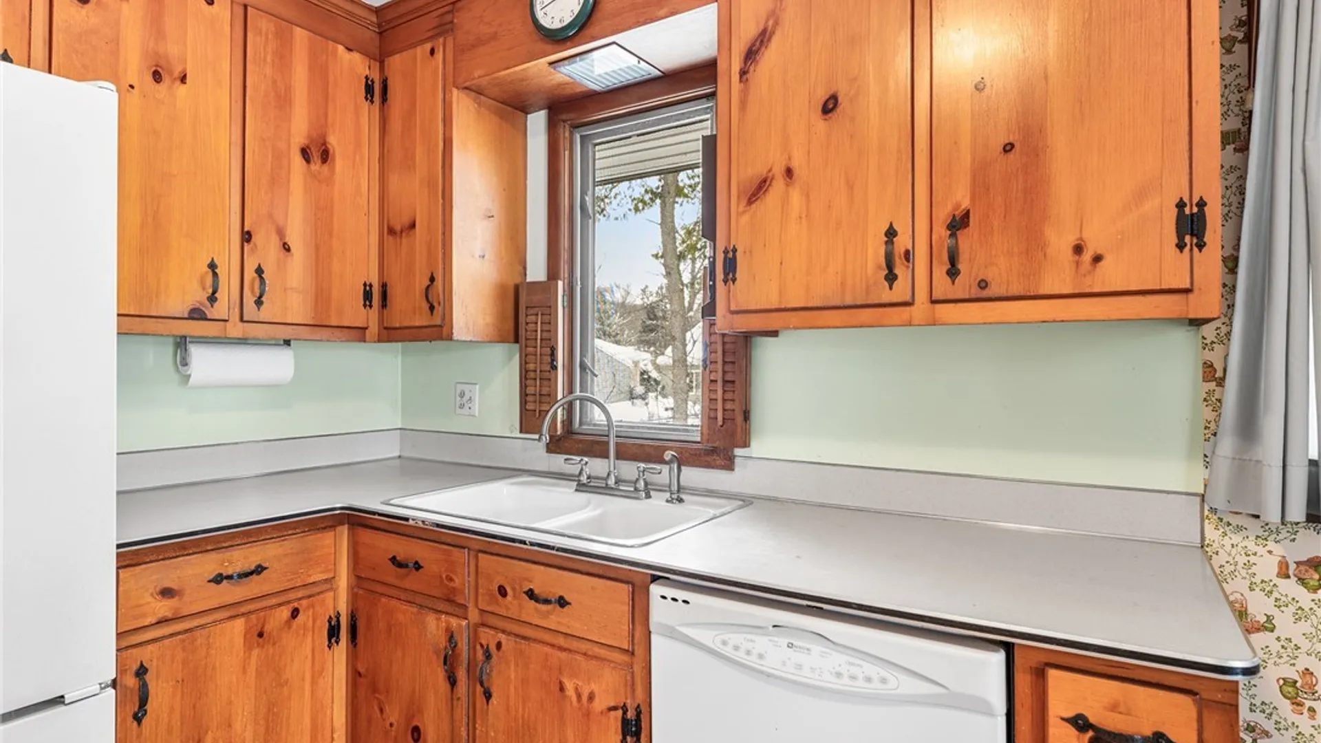 Property at 250 2nd Street, Lewiston, NY 14092 8