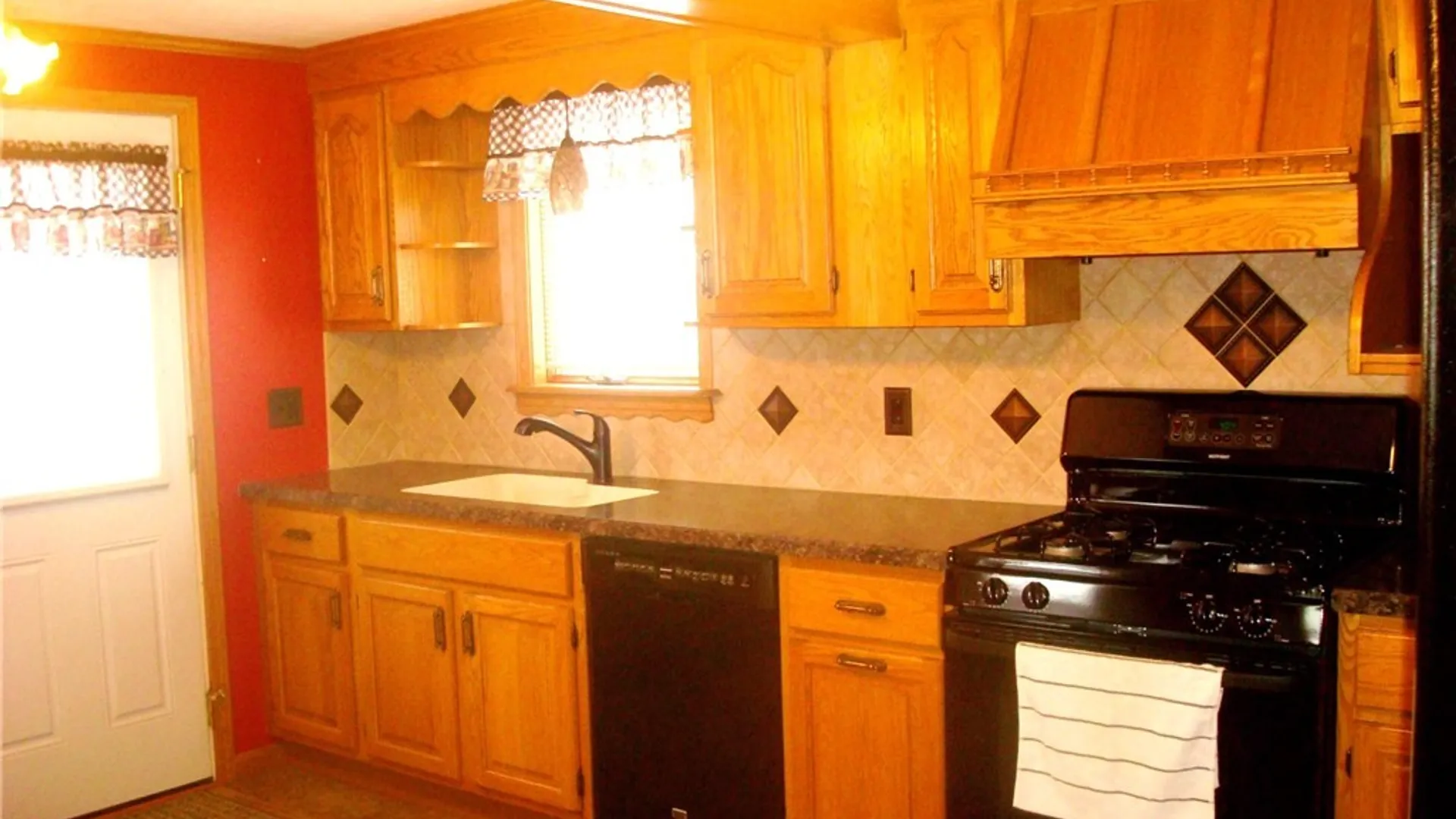 Property at 51 Federal Avenue, Cheektowaga, NY 14225 9
