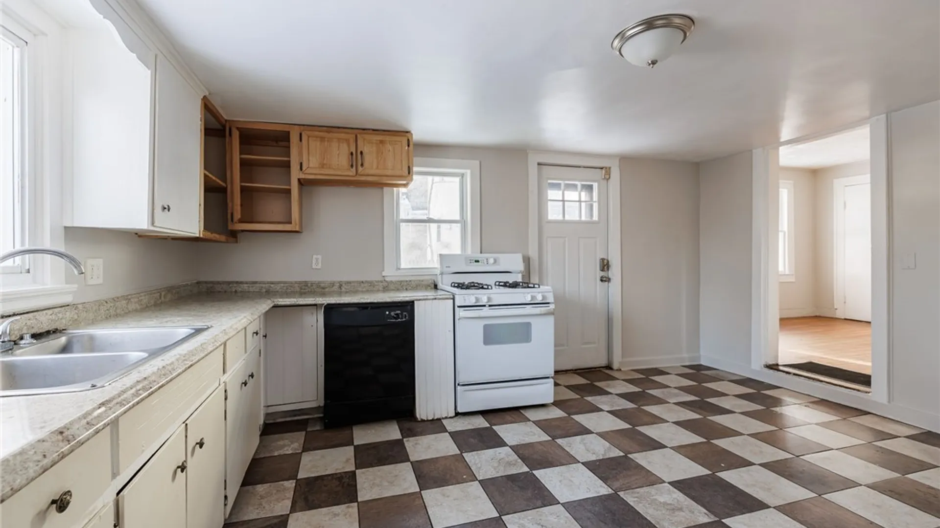 Property at 90 Cottage Street, Rochester, NY 14608 15