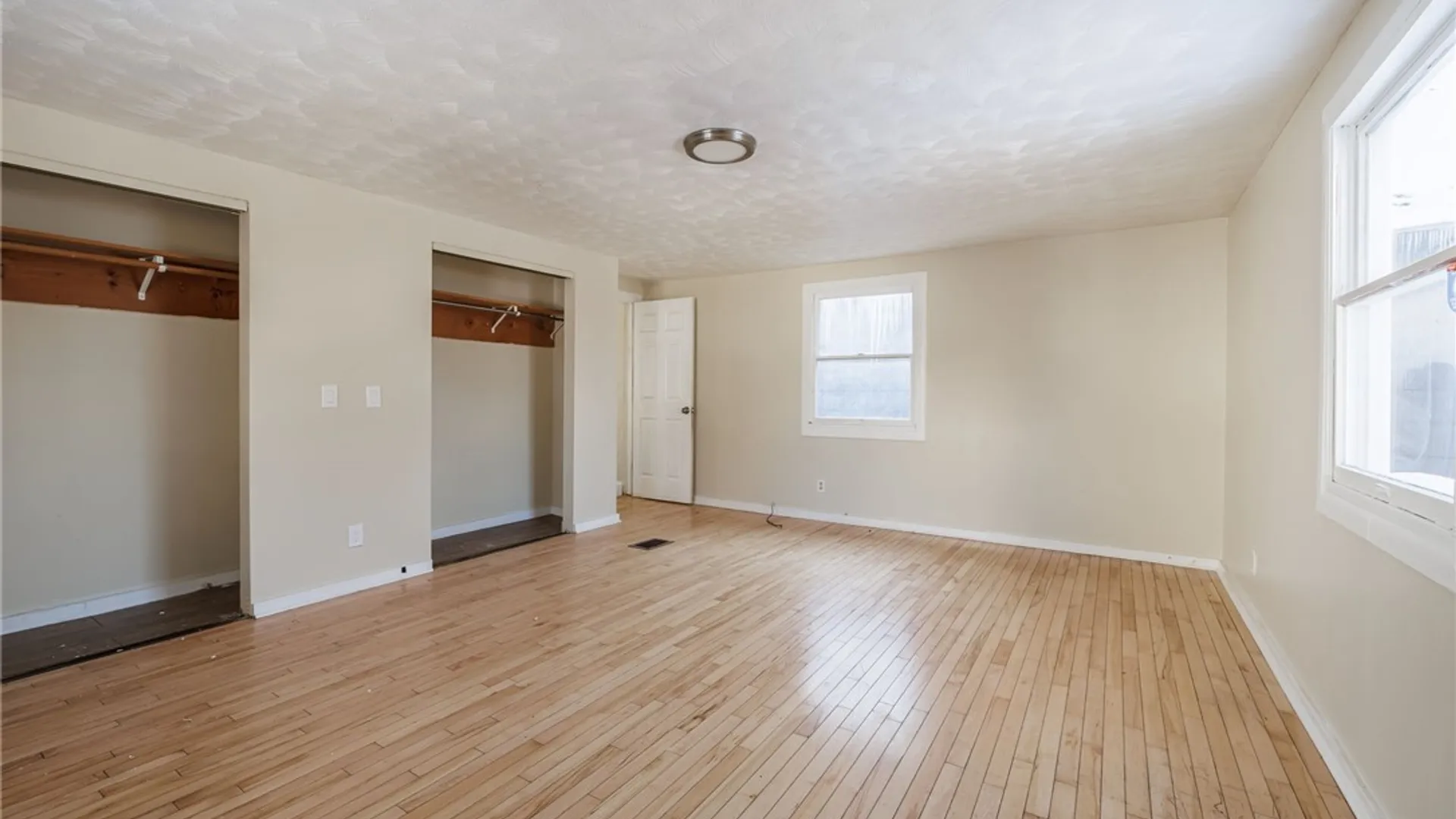 Property at 90 Cottage Street, Rochester, NY 14608 19