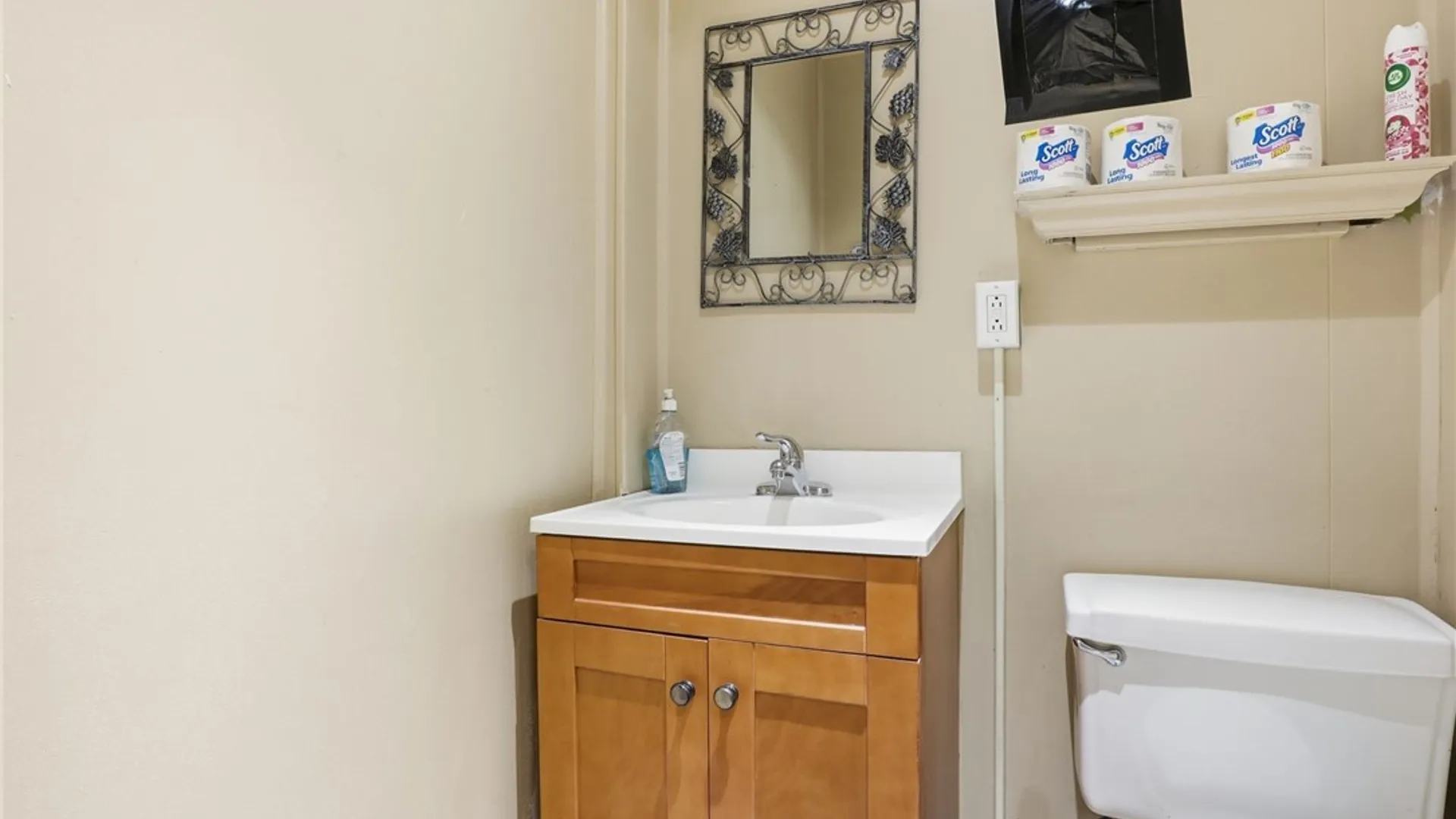 Property at 523 Goodman Street, Rochester, NY 14609 16