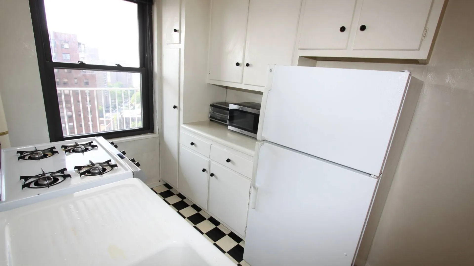 Property at 417 Grand Street, New York, NY 10002 15
