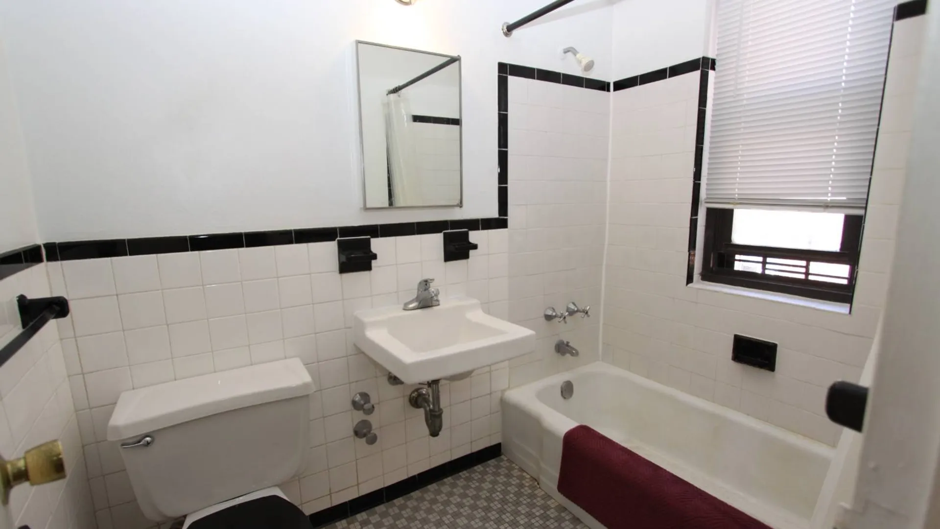 Property at 417 Grand Street, New York, NY 10002 16
