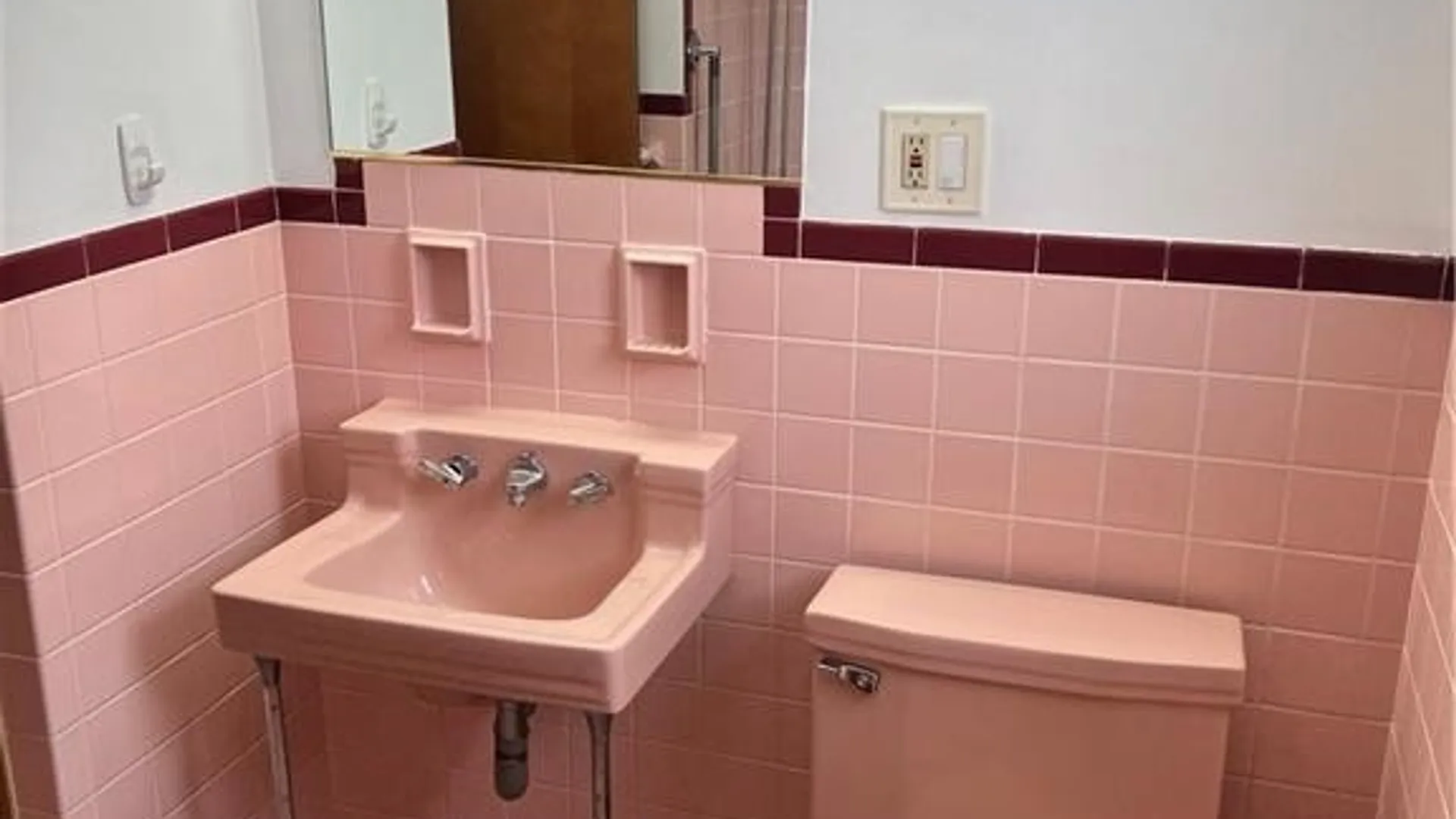 Property at 49 Youngs Road, Amherst, NY 14221 22