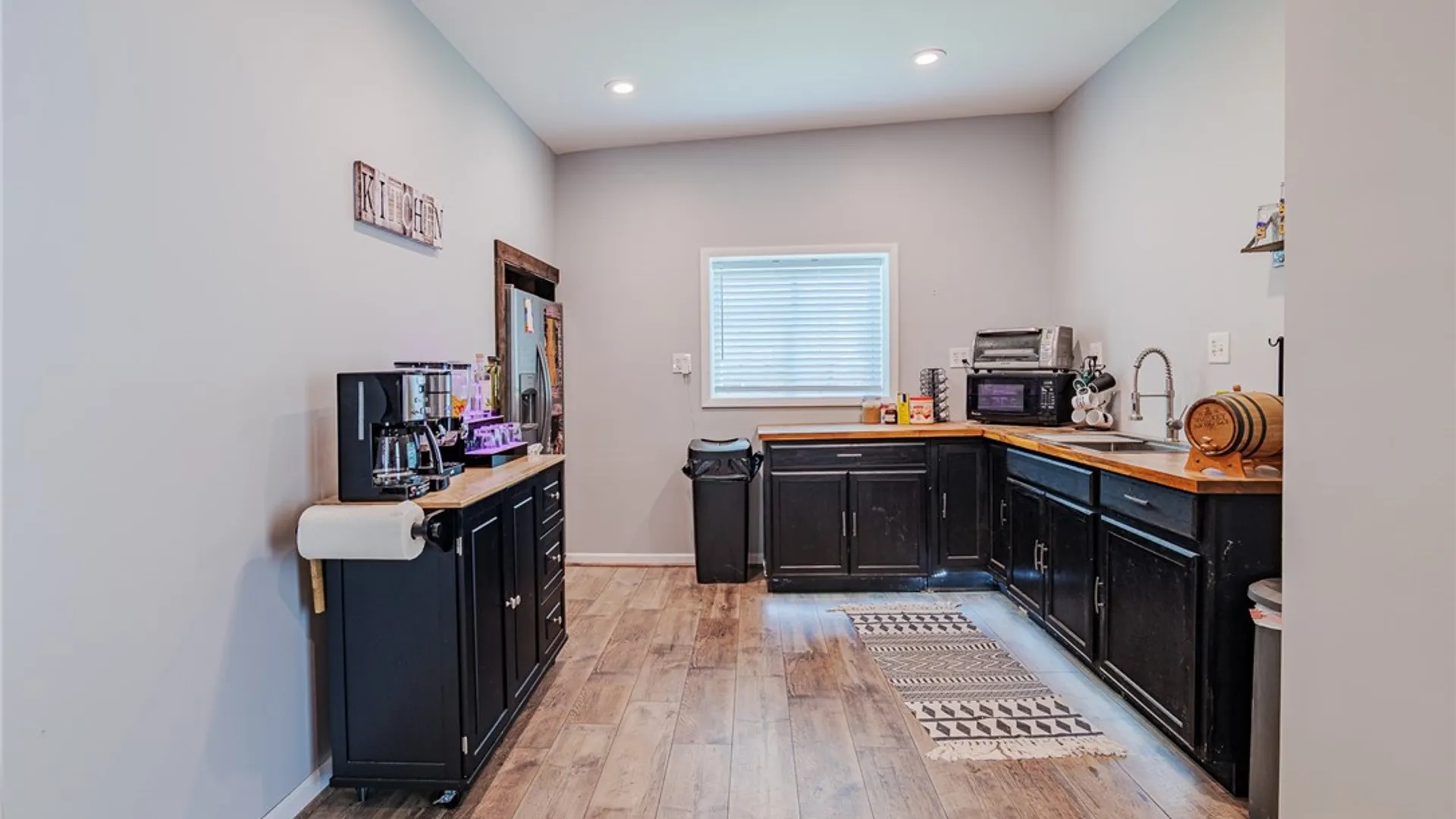 Property at 70 Cooper Road, Irondequoit, NY 14617 5