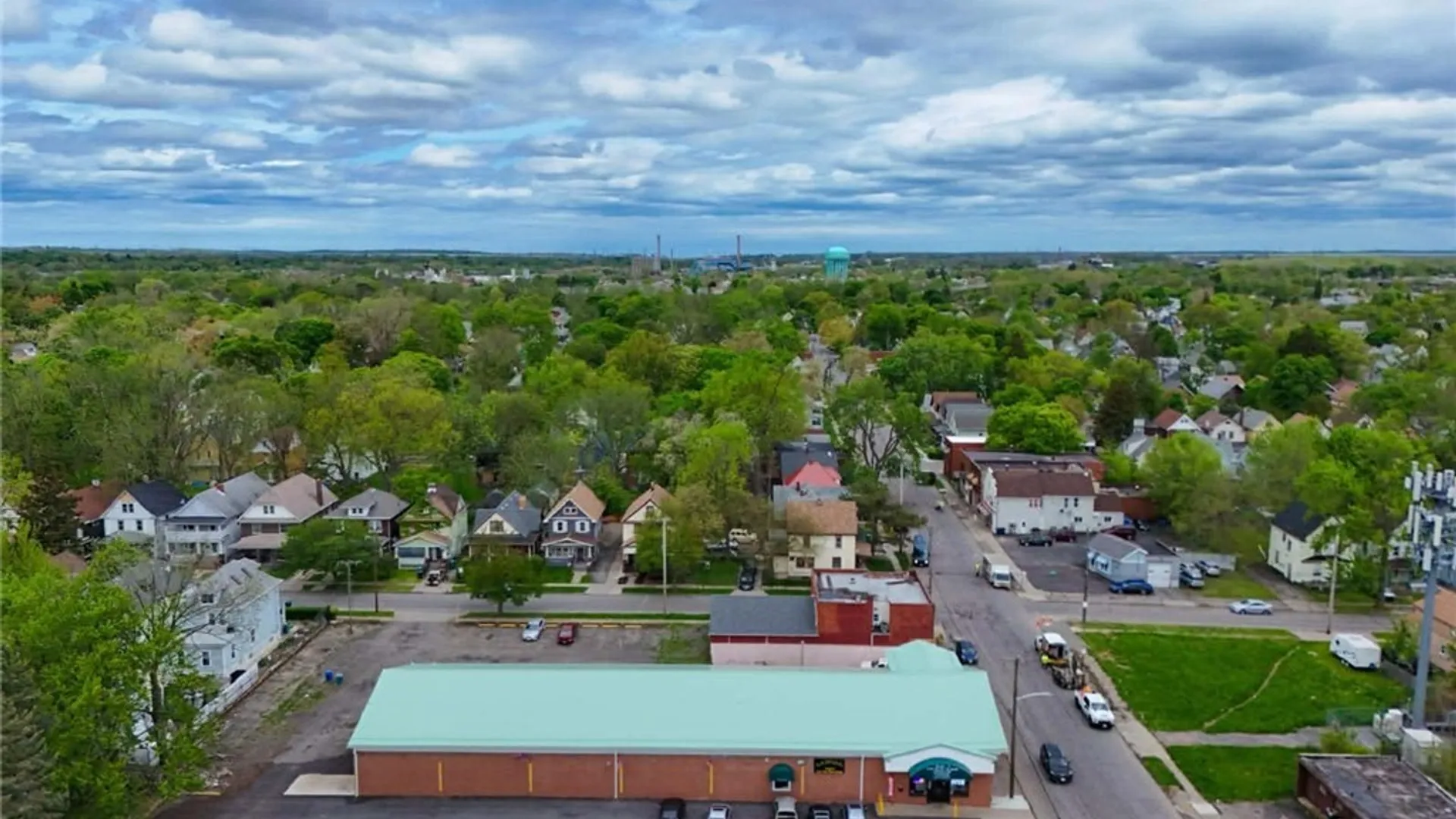 Property at 1618 18th Street, Niagara Falls, NY 14305 7