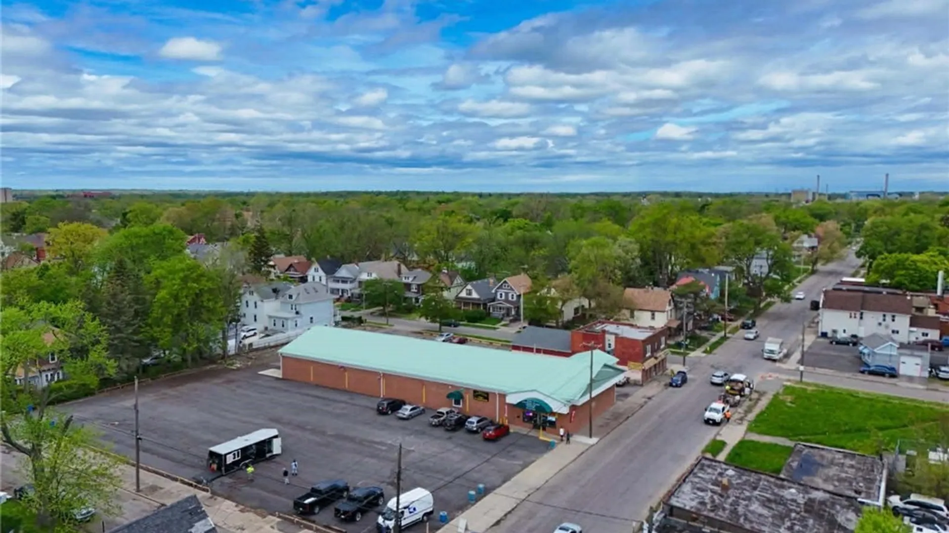 Property at 1618 18th Street, Niagara Falls, NY 14305 8