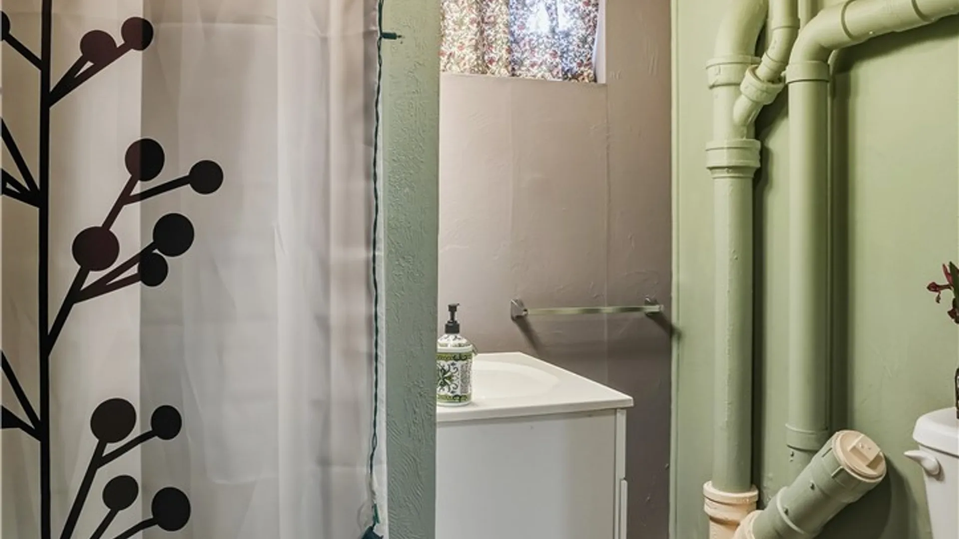 Property at 96 Greenridge Drive, Elmira, NY 14905 27