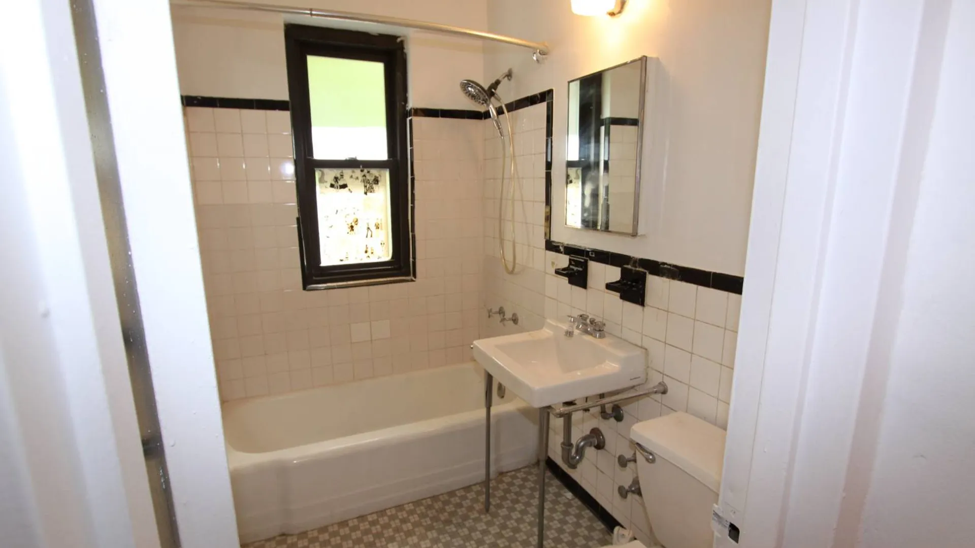 Property at 264 East Broadway, New York, NY 10002 14