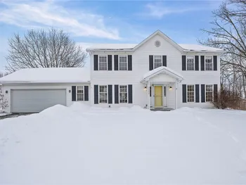 Property at 3500 View Pointe Drive, Walworth, NY 14502