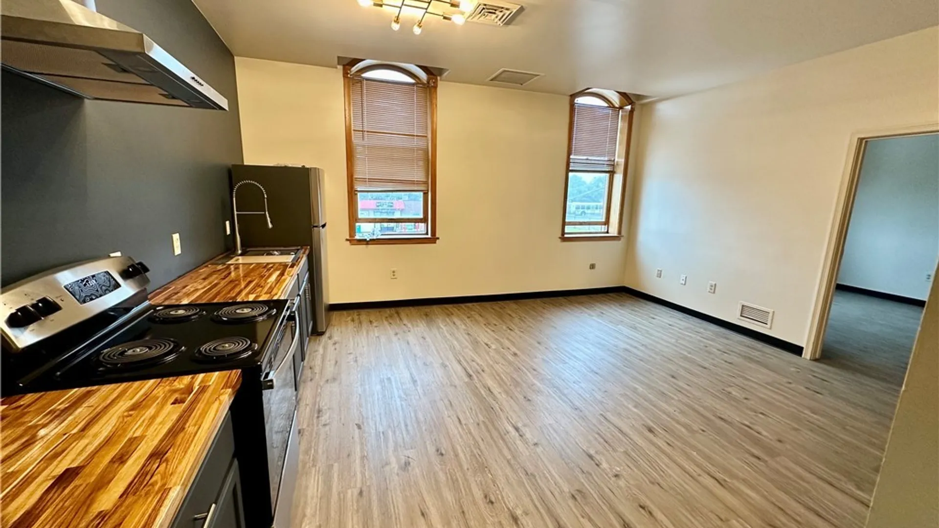 Property at 1416 Main Street, Buffalo, NY 14209 26