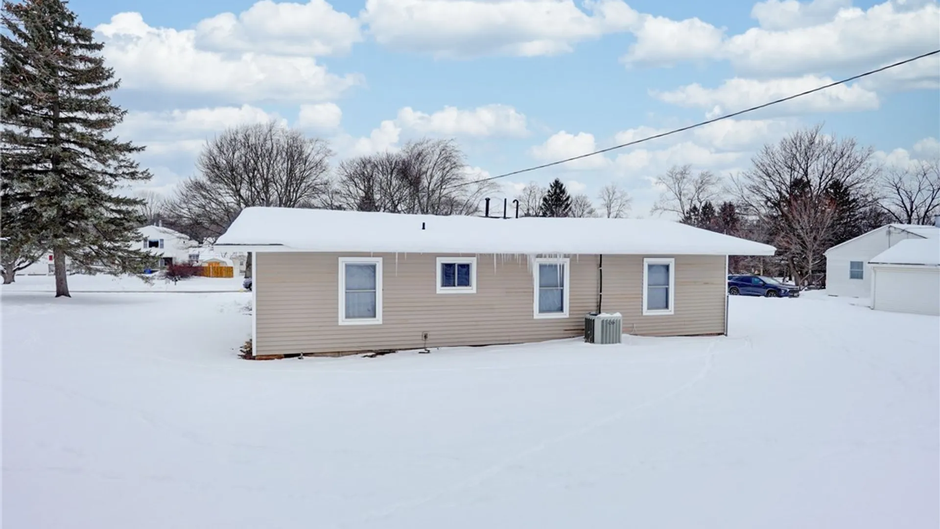 Property at 48 Coronet Road, Henrietta, NY 14623 27