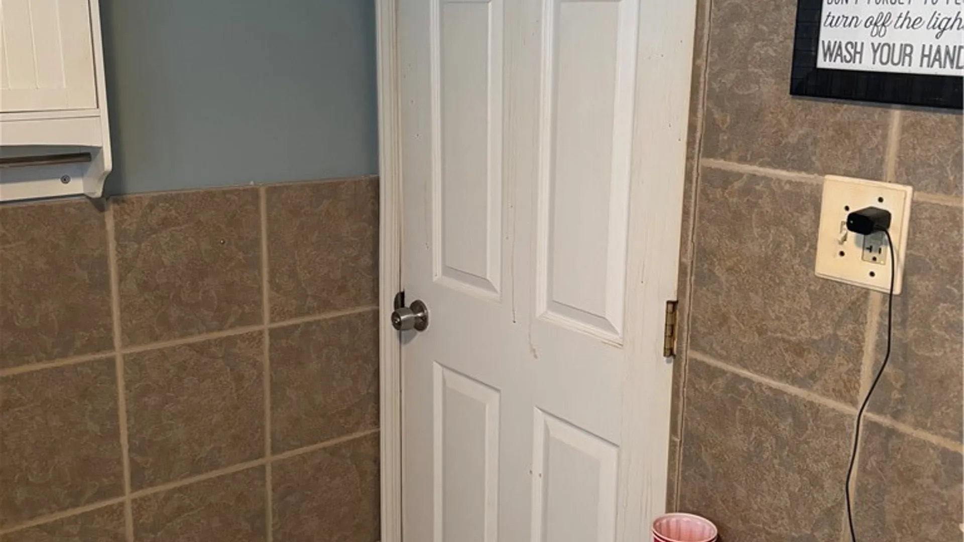 Property at 481 Poplar Avenue, Evans, NY 14006 12