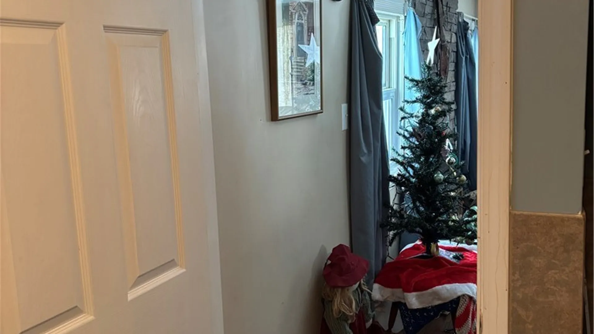 Property at 481 Poplar Avenue, Evans, NY 14006 13