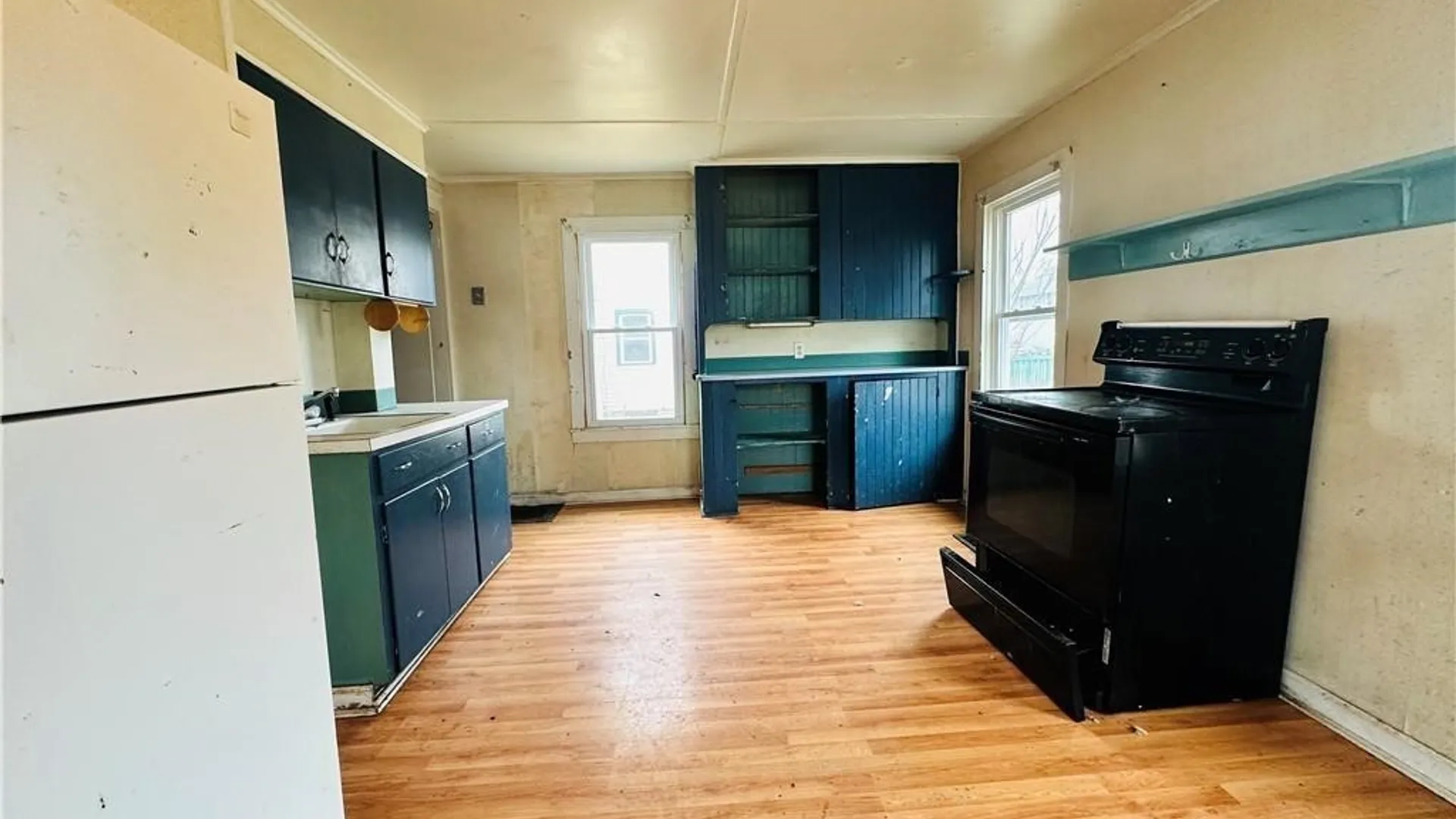 Property at 720 Walnut Street, Elmira City, NY 14901 4