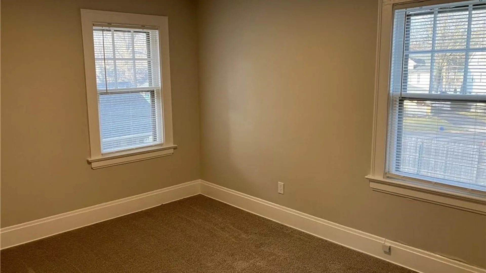 Property at 2362 Monroe Avenue, Brighton, NY 14618 20