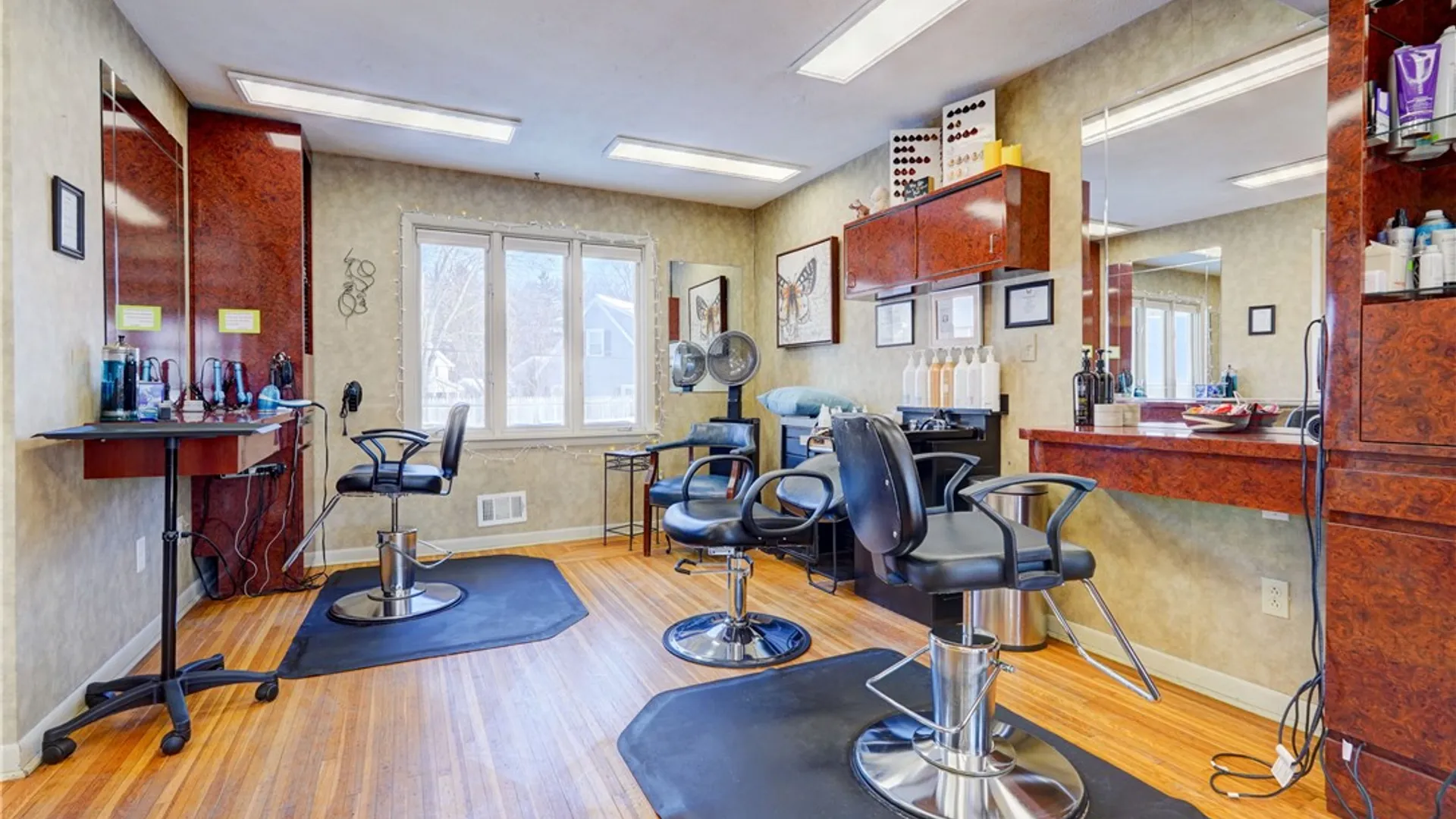 Property at 2362 Monroe Avenue, Brighton, NY 14618 7