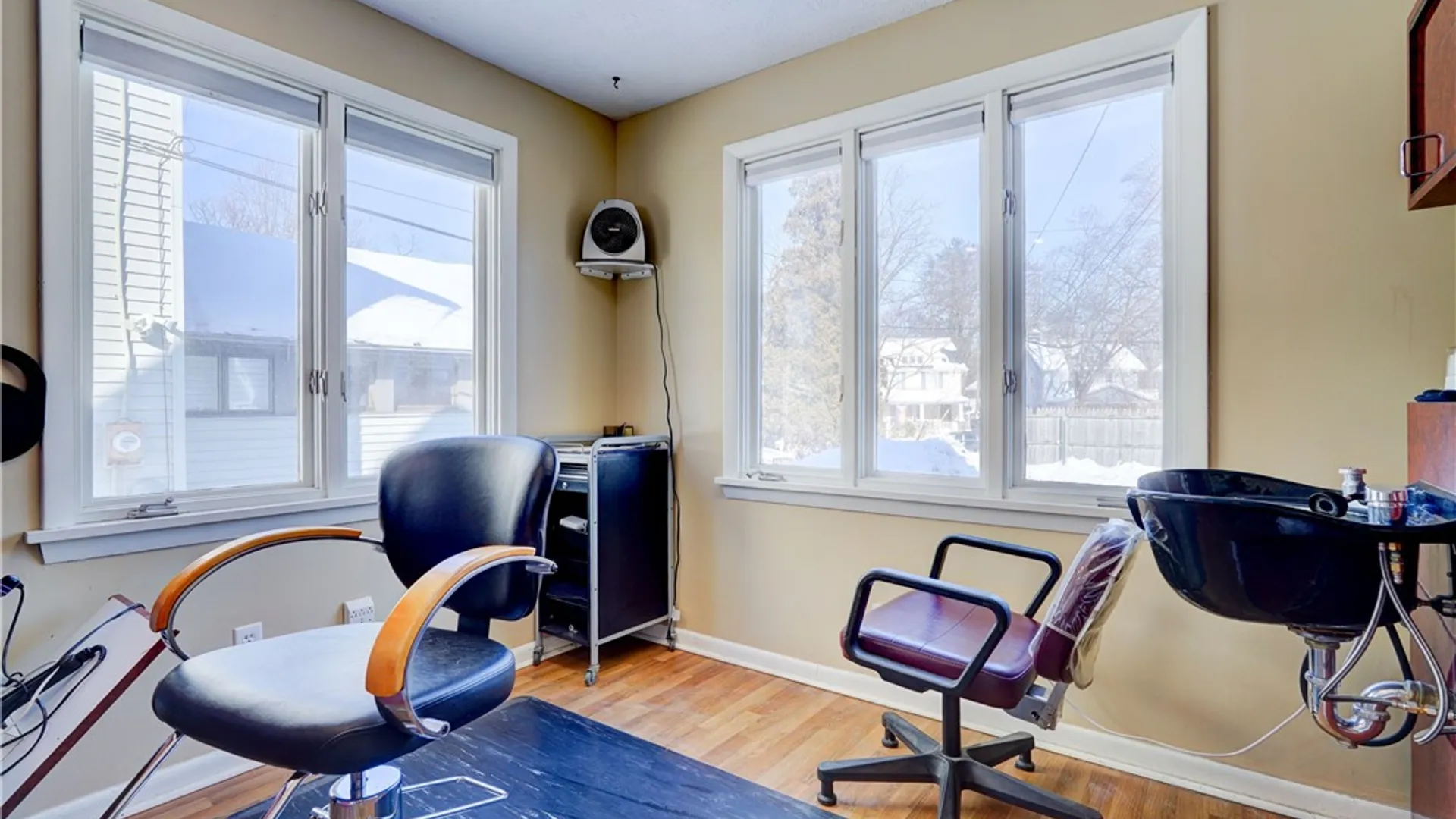 Property at 2362 Monroe Avenue, Brighton, NY 14618 9