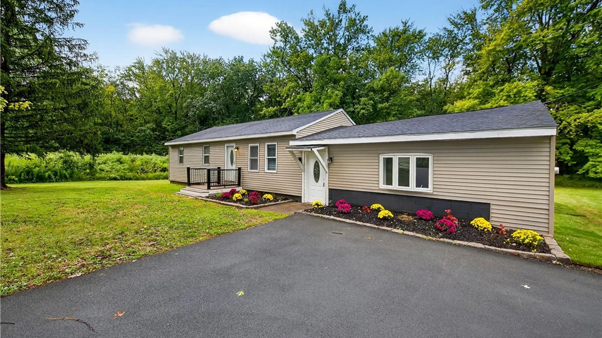 Property at 9541 Horseshoe Island Road, Clay, NY 13041 2