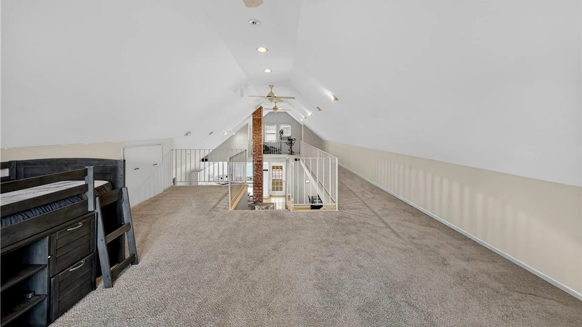 Property at 2340 Court St, Salina, NY 13208 22