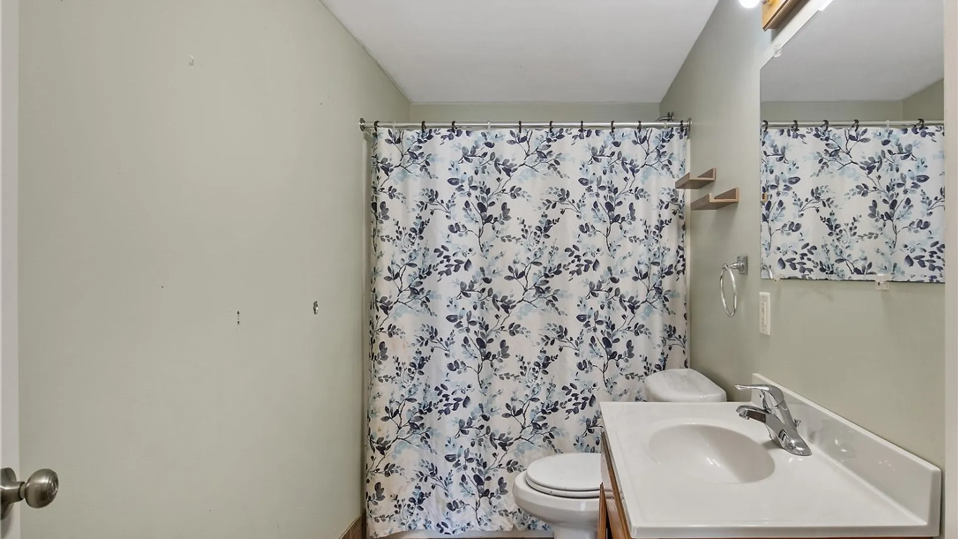 Property at 104 Tamarack Street, Salina, NY 13088 28